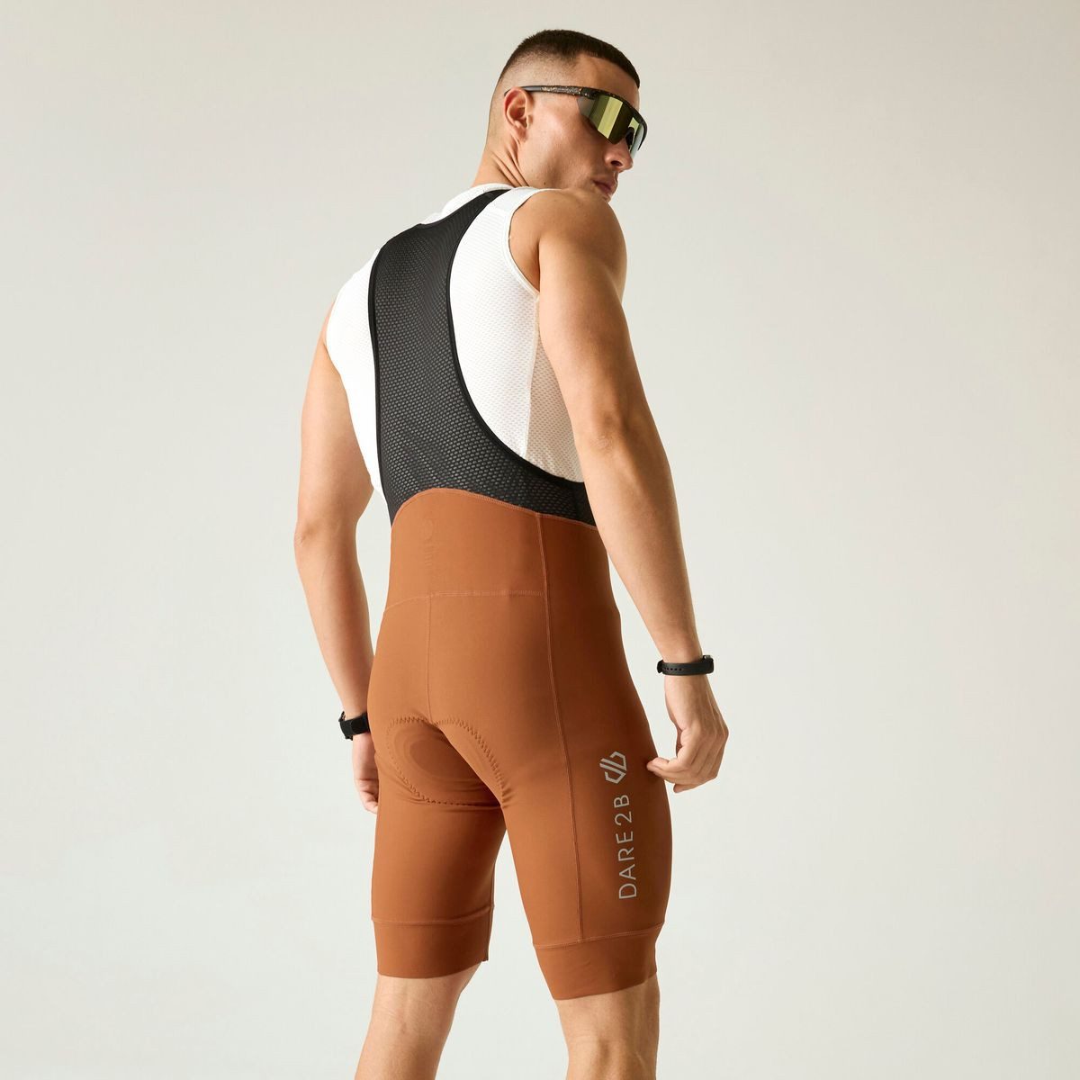 Dare2b Fahrradhose Ultrabibbedsht Optimierte Radhose mit recyceltem Material, schnelltrocknend und