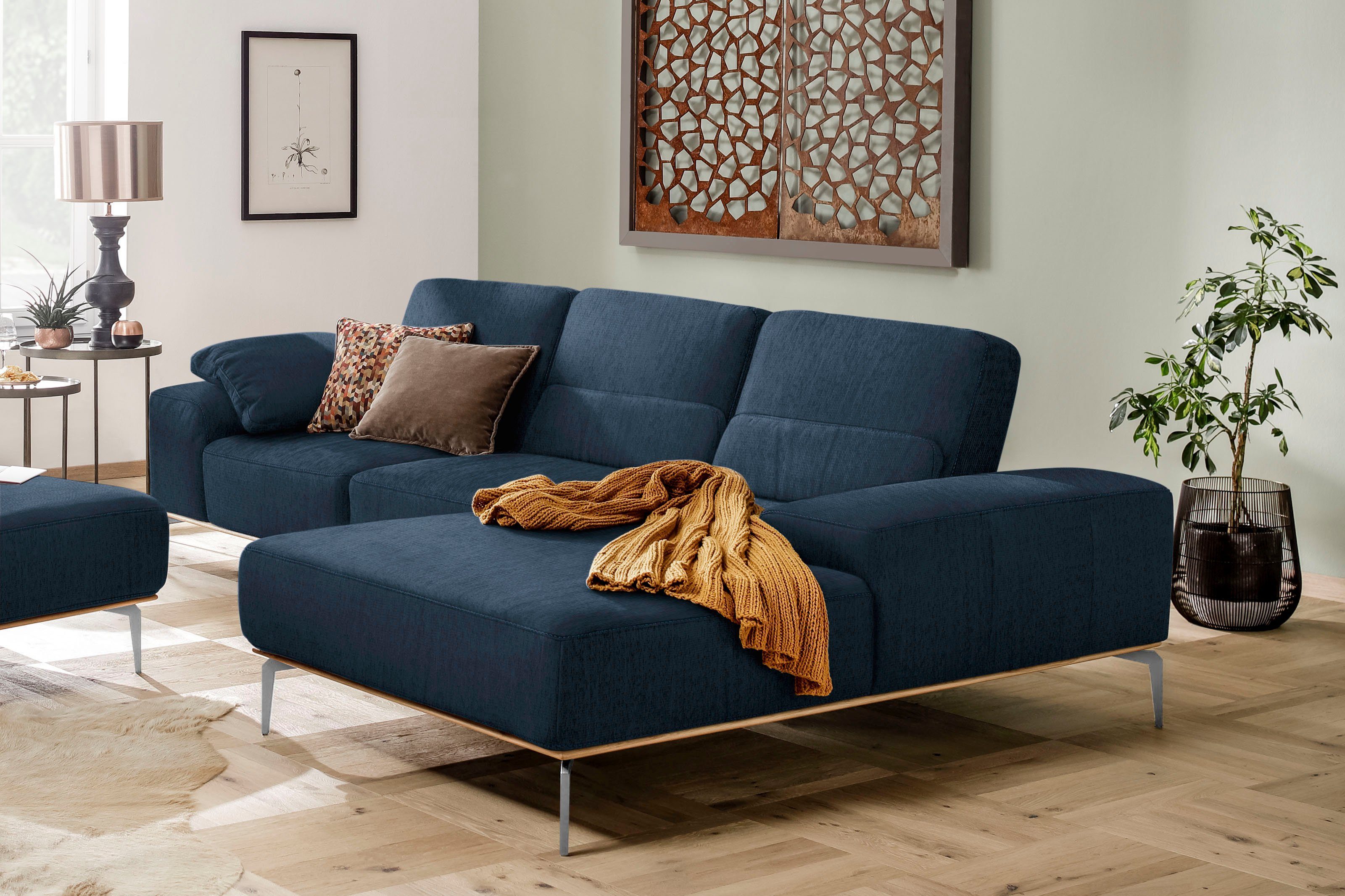 W.SCHILLIG Ecksofa run, mit elegantem Holzsockel, Füße in Chrom glänzend, Breite 299 cm