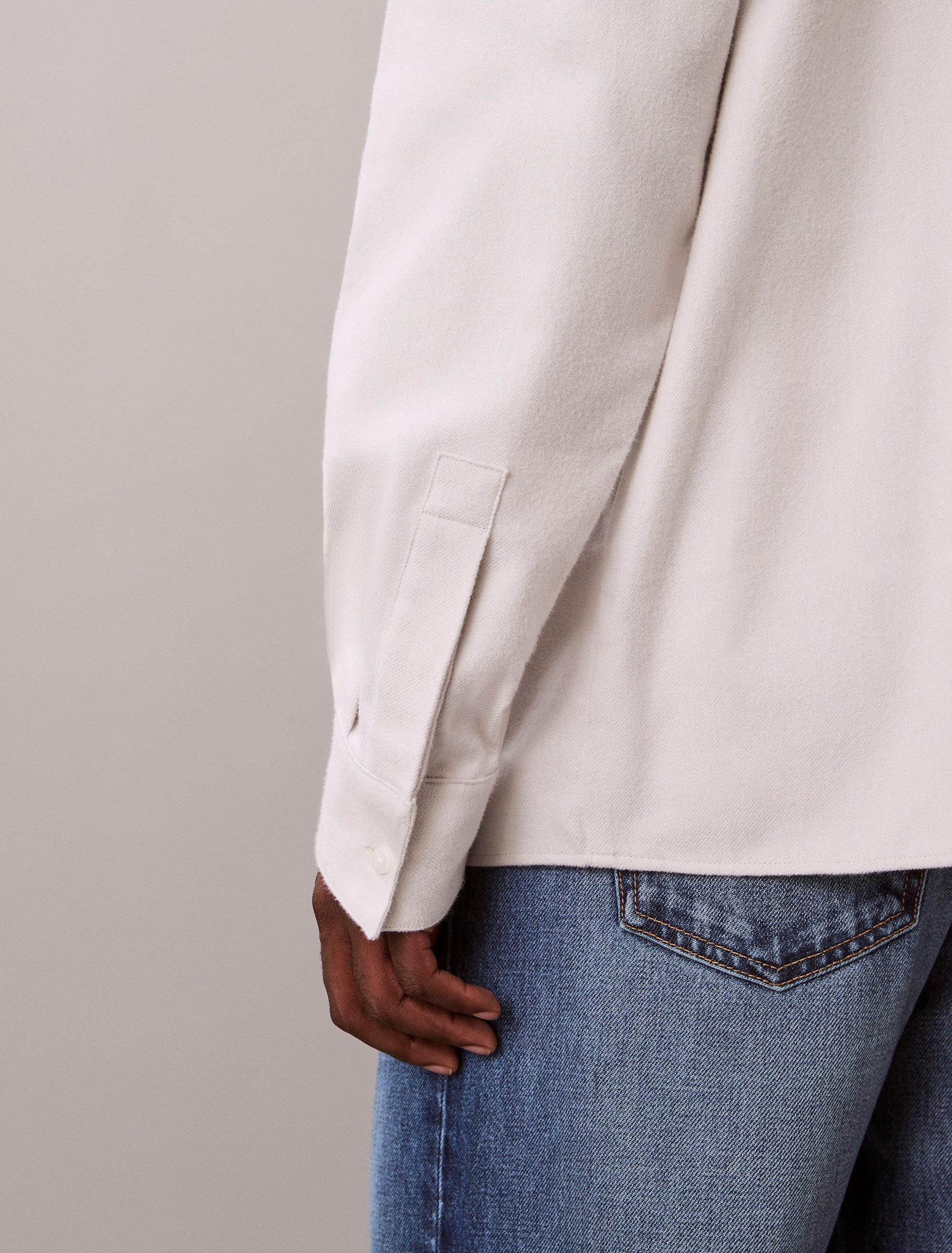 Calvin Klein Flanellhemd LS MELANGE FLANNEL EASY SHIRT Mit Rundhalsausschnitt, regular fit