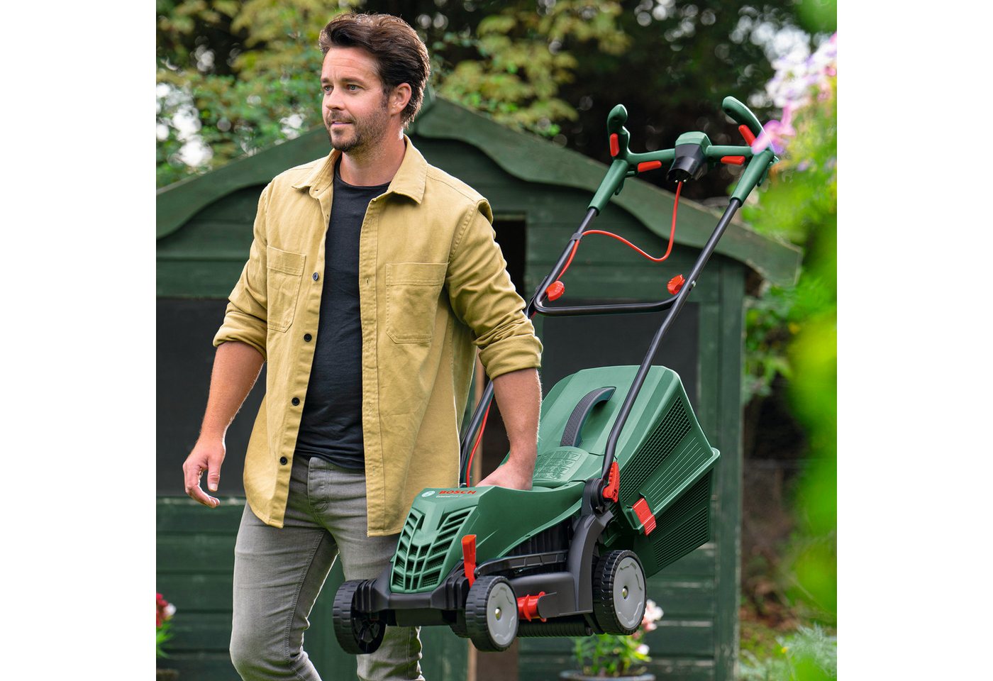 Thumbnail - Bosch Home & Garden Elektrorasenmäher UniversalRotak 37-555, 37 cm Schnittbreite