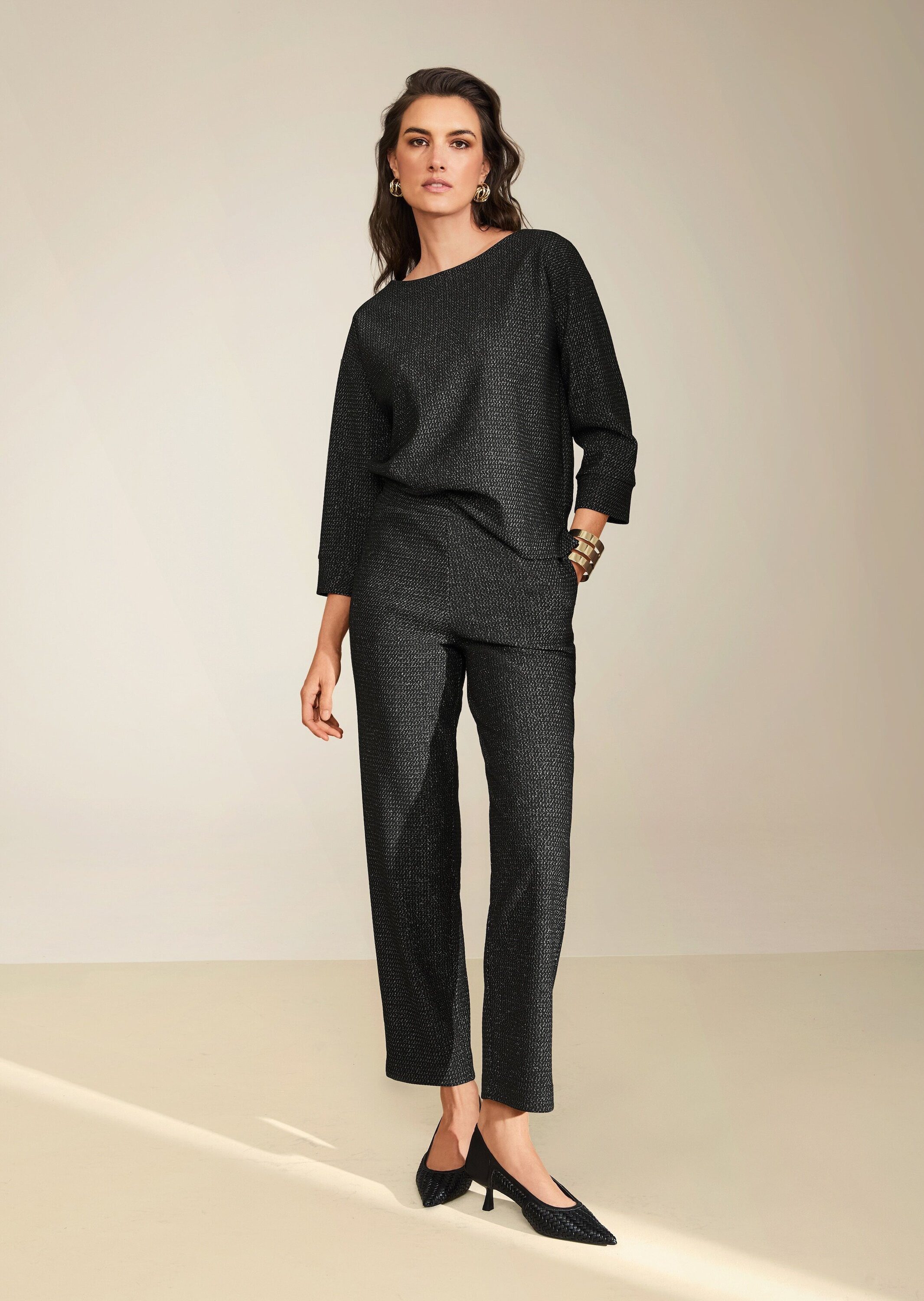MADELEINE Langarmshirt Halbarm Glanzgarn-Oberteil Femininer U-Boot-Ausschnitt, 3/4-Ärmel-Pullover