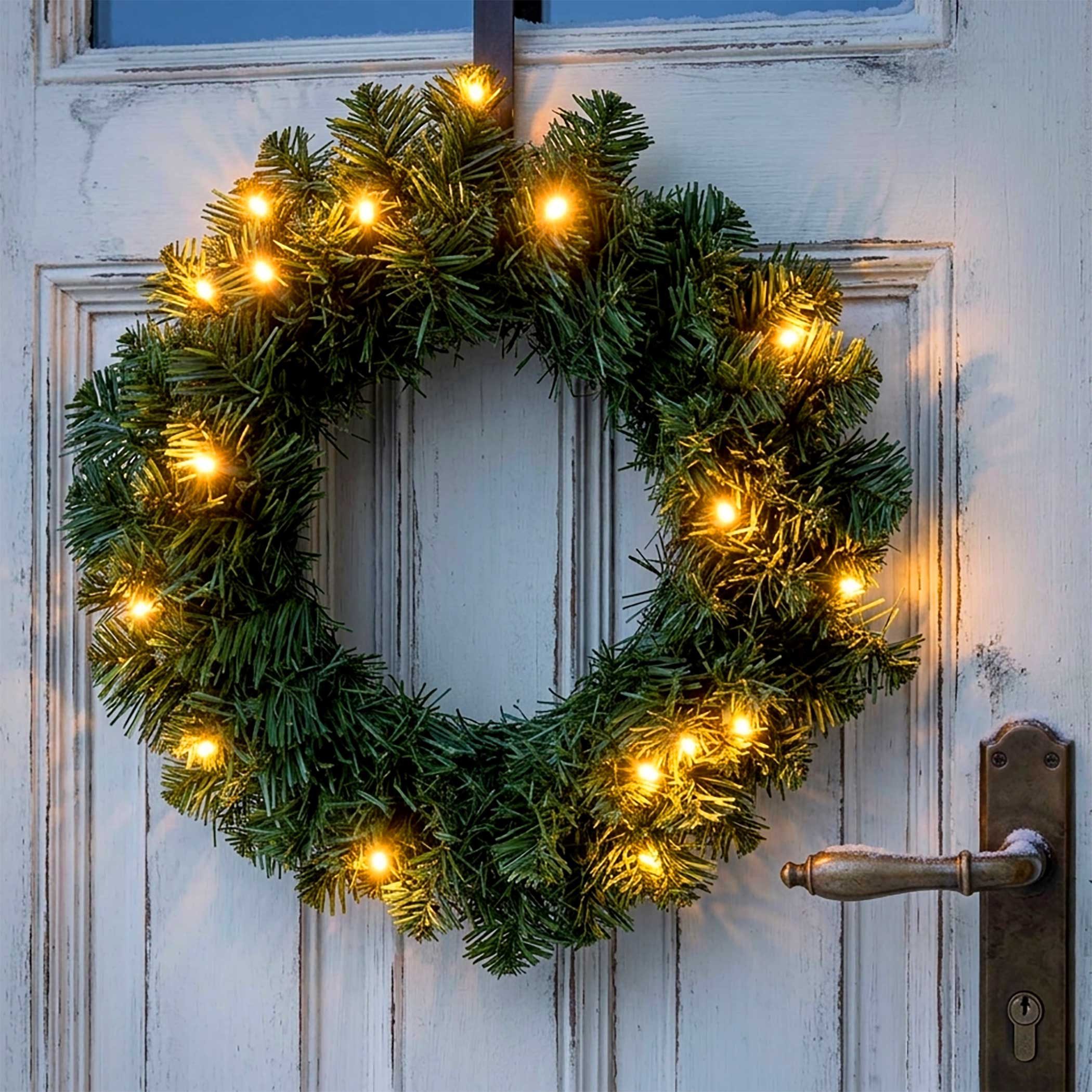 Spetebo Dekokranz LED Weihnachtskranz grün 35 cm, mit Timer und Funktion