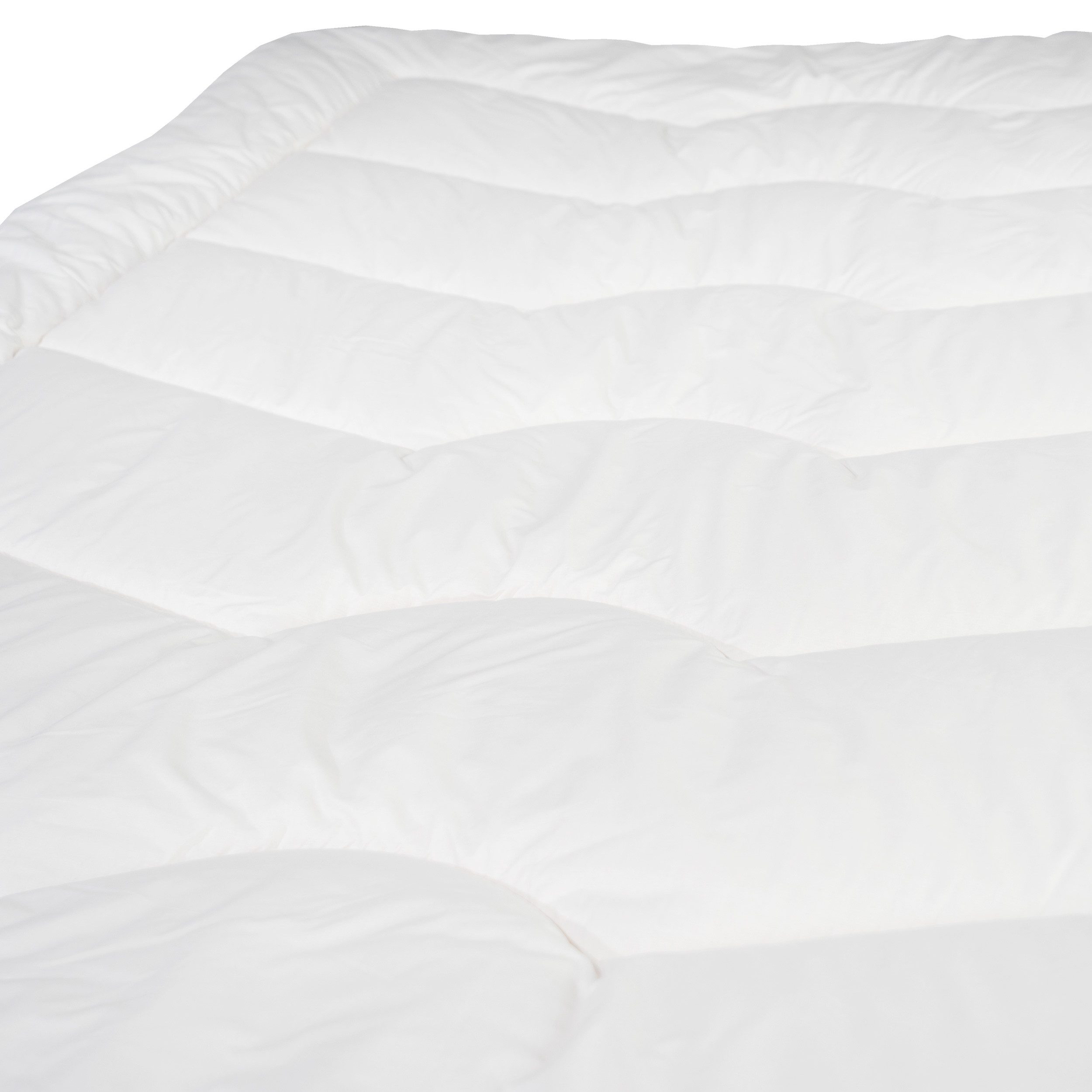 Traumschloss Microfaserbettdecke Premium, Füllung: 15% Kapok, 10% Lyocell, 75 Polyester, Bezug: 100% Baumwolle, Maximum an Volumen, Anschmiegsambarkeit und Feuchtigkeitsmanagement