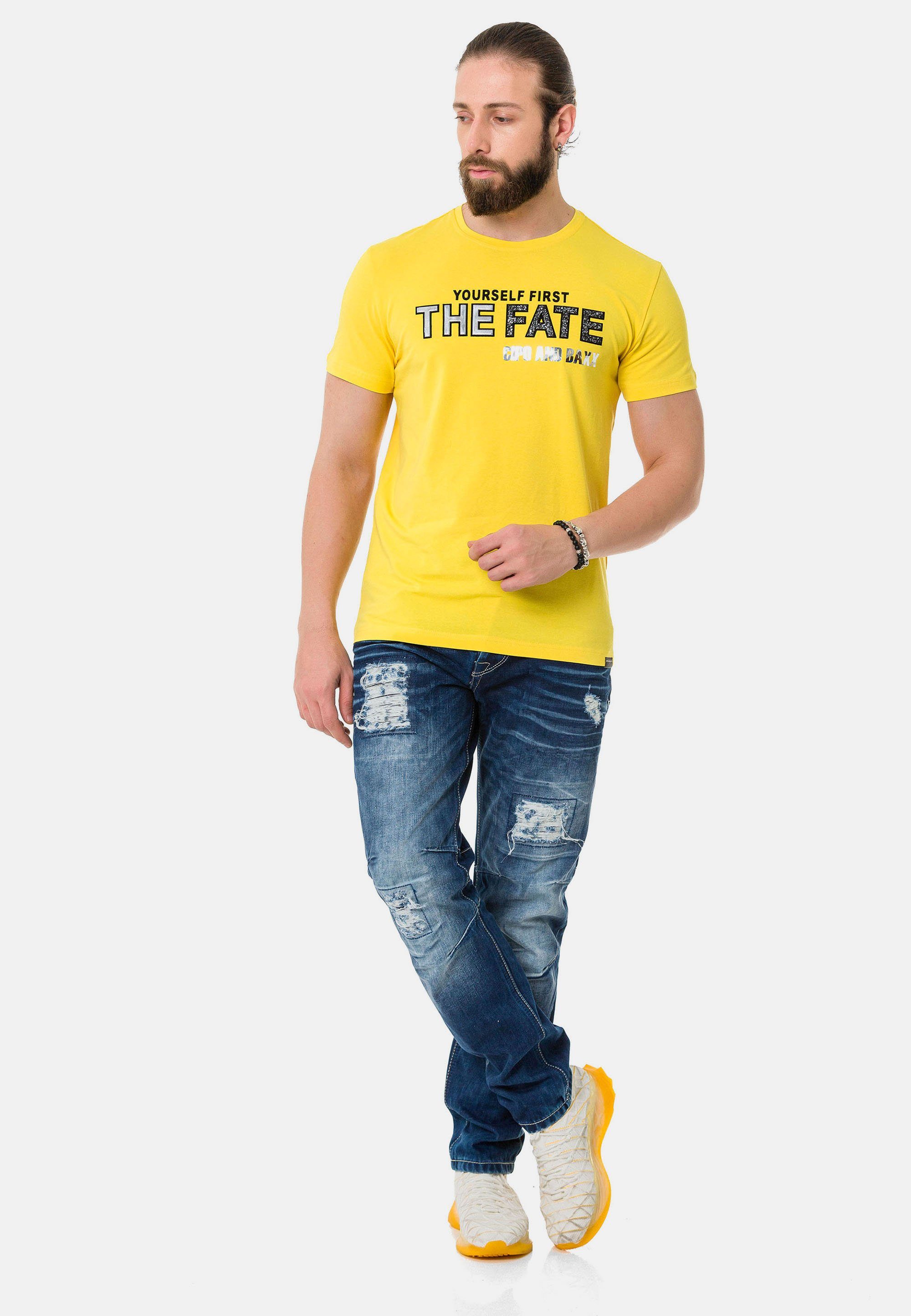 Cipo & T-Shirt Statement-Schriftzug gelb mit Baxx