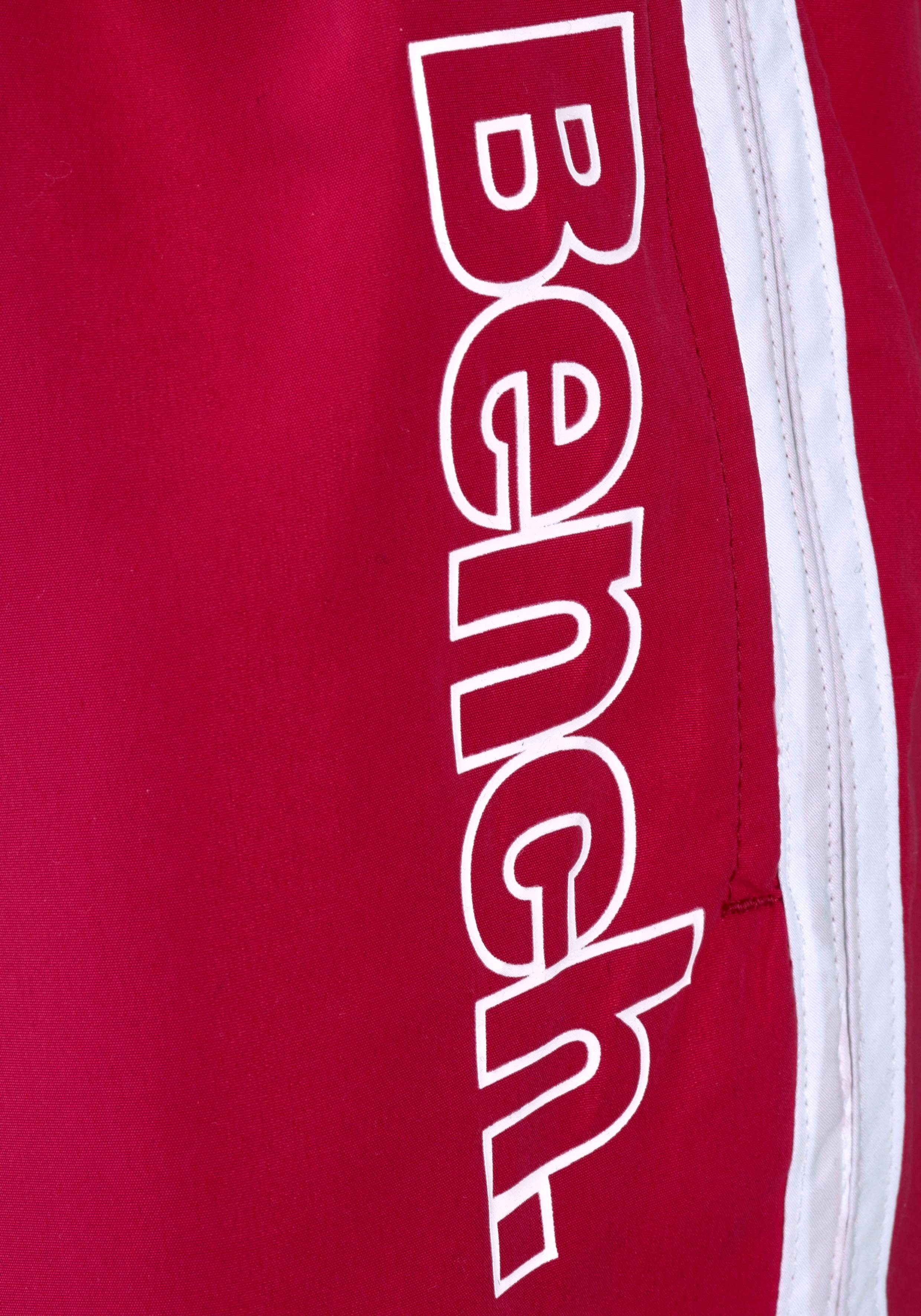 Bench. Badeshorts Bradley mit coolem Logodruck
