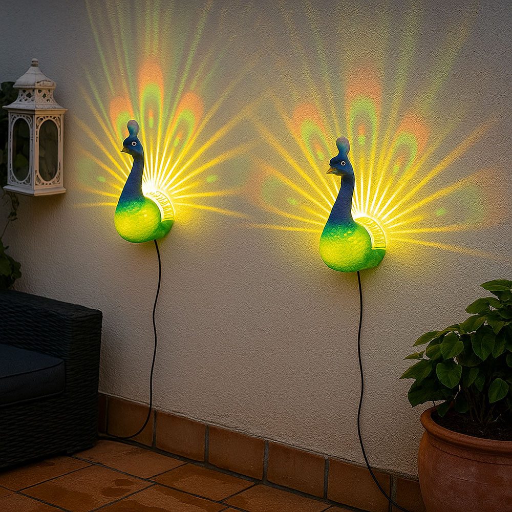 etc-shop LED Solarleuchte, LED-Leuchtmittel fest verbaut, Solarleuchte Pfau Wandlampe LED Lichteffekt RGB Farbwechsel 2er Set