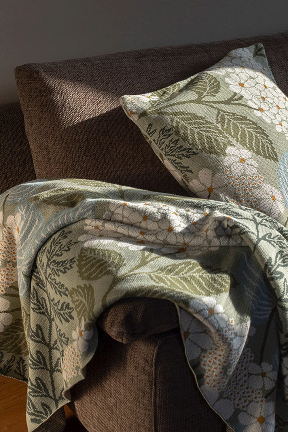 Wohndecke Strickdecke ELDERBERRY, Tranquillo