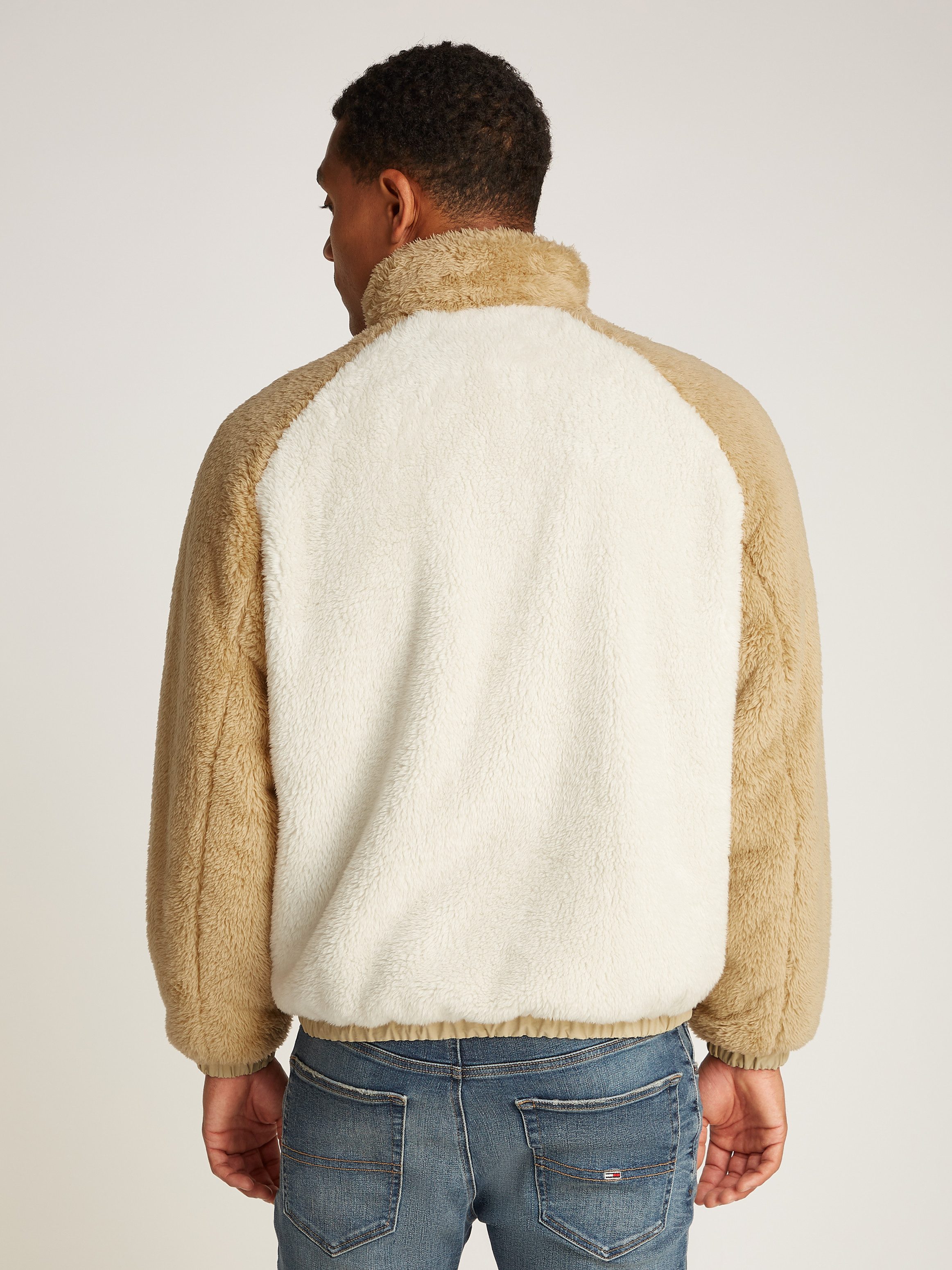 Tommy Jeans Bomberjacke TJM FLUFFY REVERSIBLE JACKET EXT mit kontrastfarben günstig online kaufen