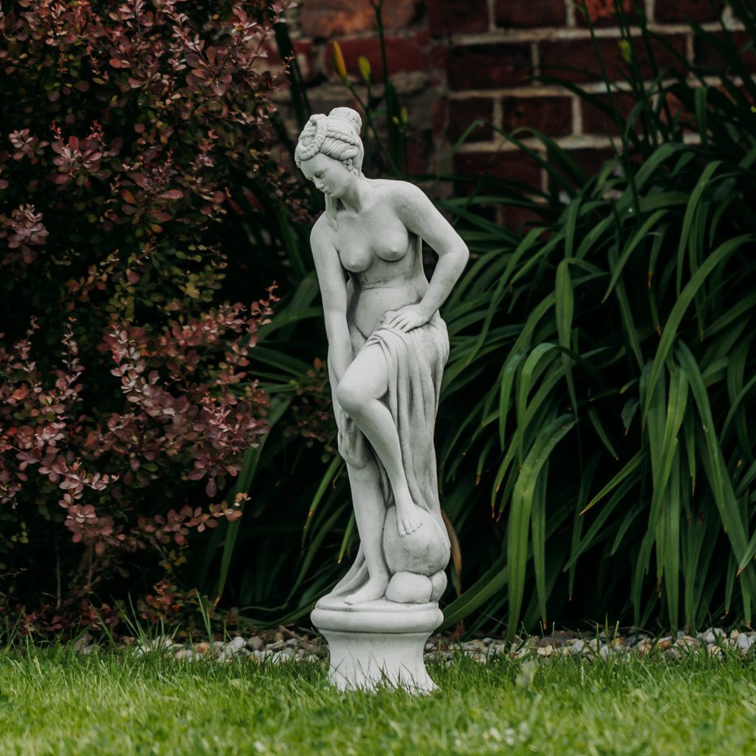 gartendekoparadies.de Gartenfigur Statue "Badende Venus" Steinfigur, H. 75 cm, 19 kg, Frostsicher