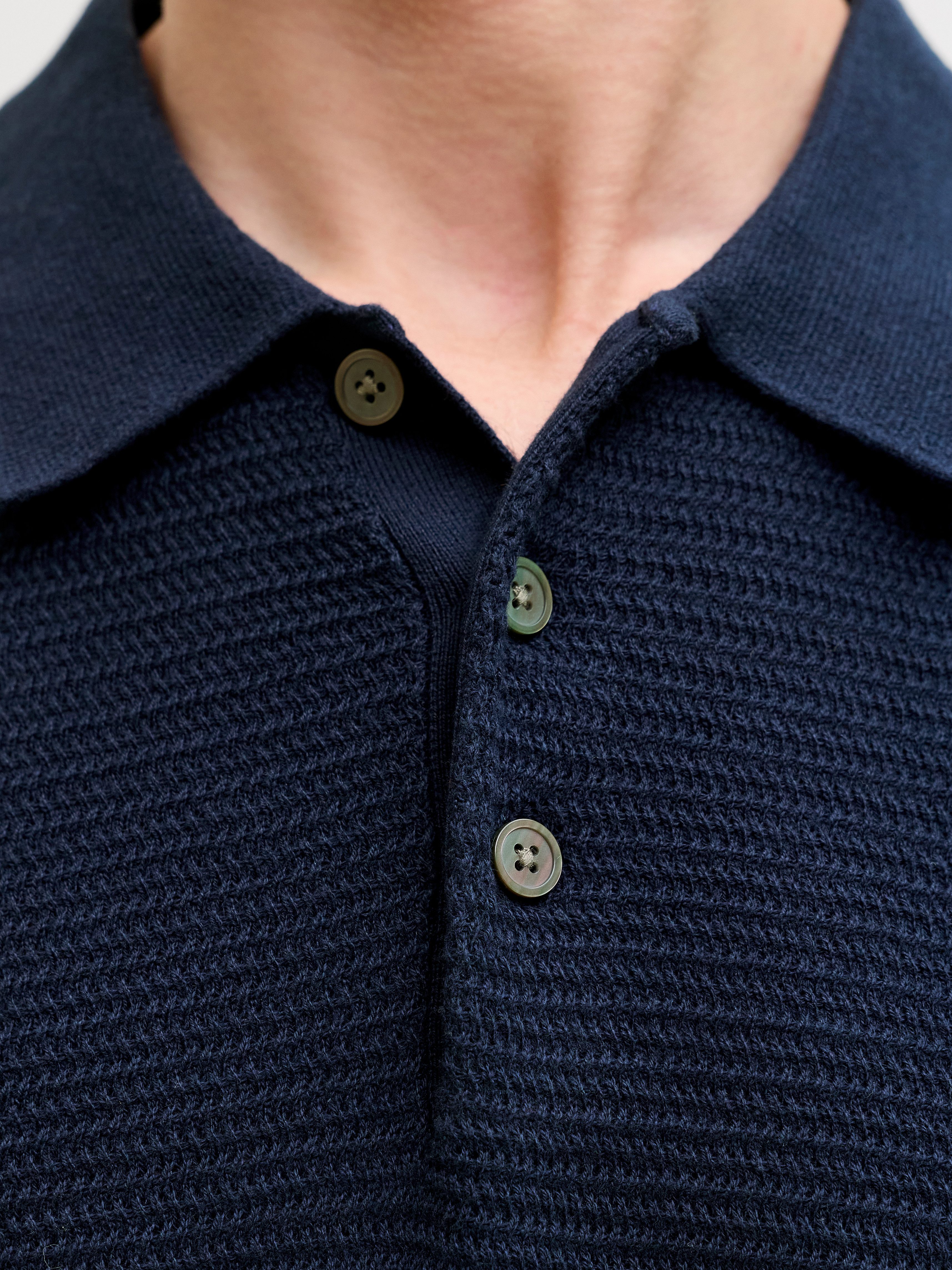 Jack & Jones Polokragenpullover JPRBLURILEY KNIT POLO SS SN Baumwolle, regular fit – Bild 4 von 5