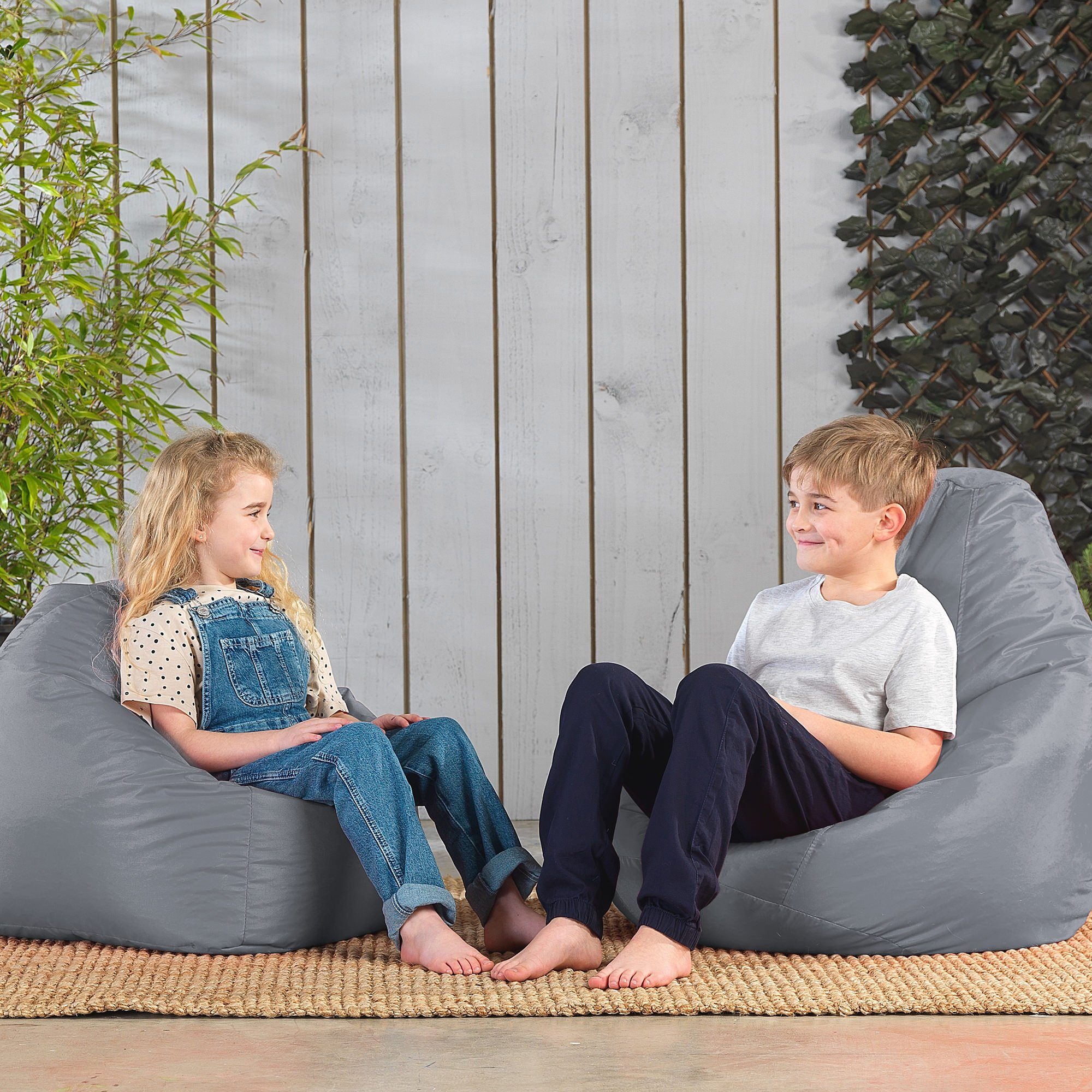 Sitzsack Veeva Kinder Outdoor Sitzsack-Sessel für hellgrau