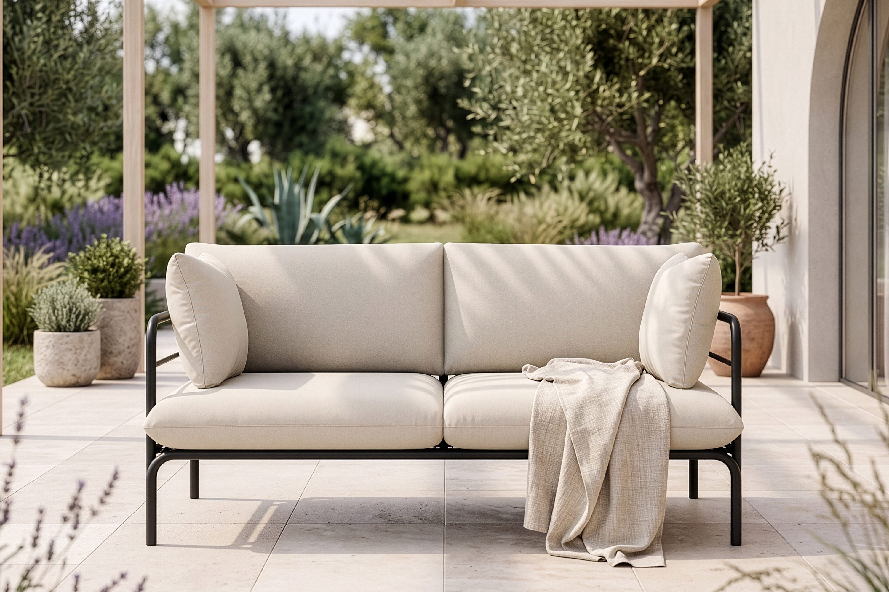 KONSIMO® Loungesofa RAMBE Sofa 2-Personen, Superrobuste Bezugsstoffe, Gartensofa, lackierter Stahlrahmen, hergestellt in der EU