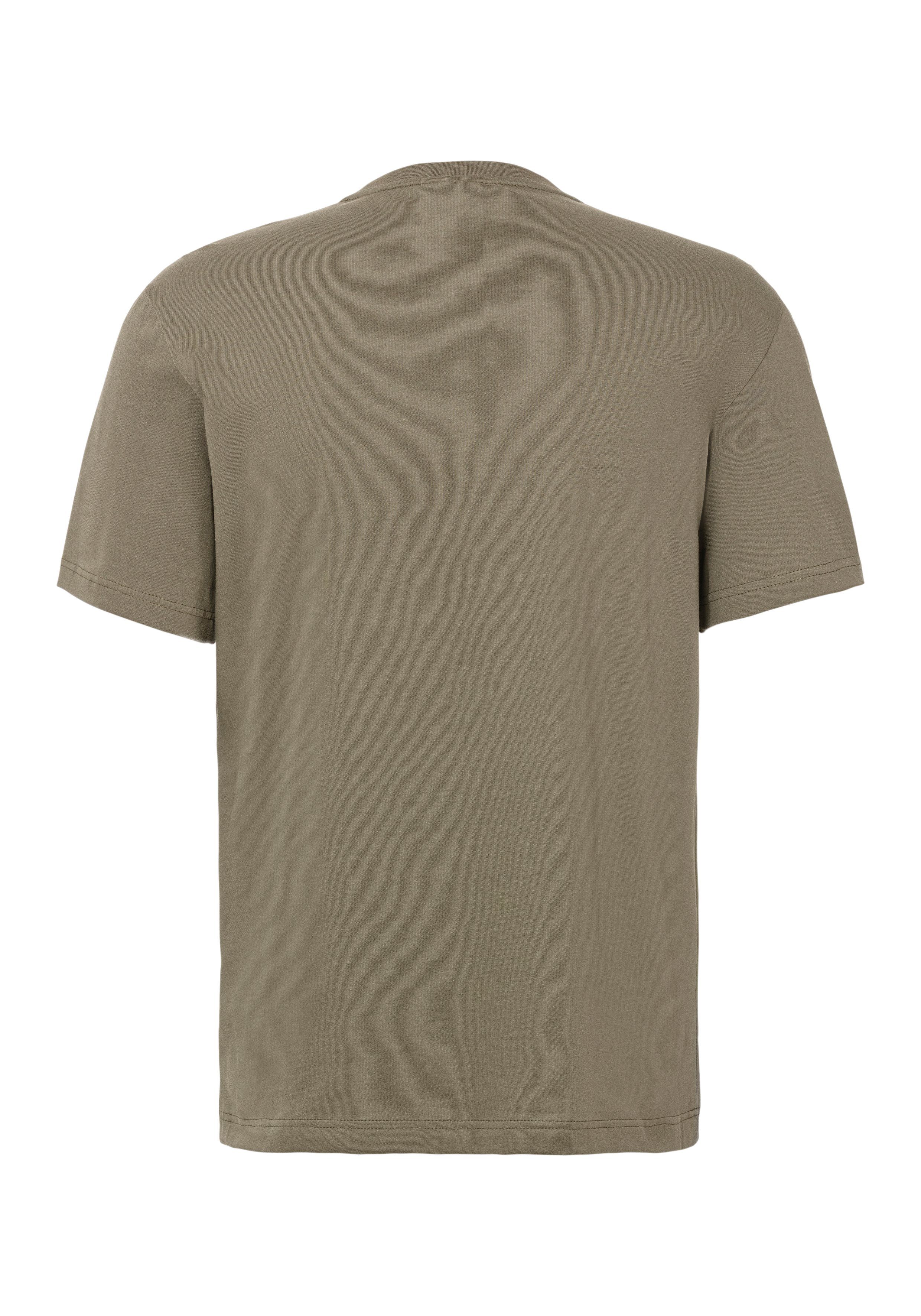 Lacoste T-Shirt mit der Brust Lacoste-Krokodil olive auf (1-tlg)