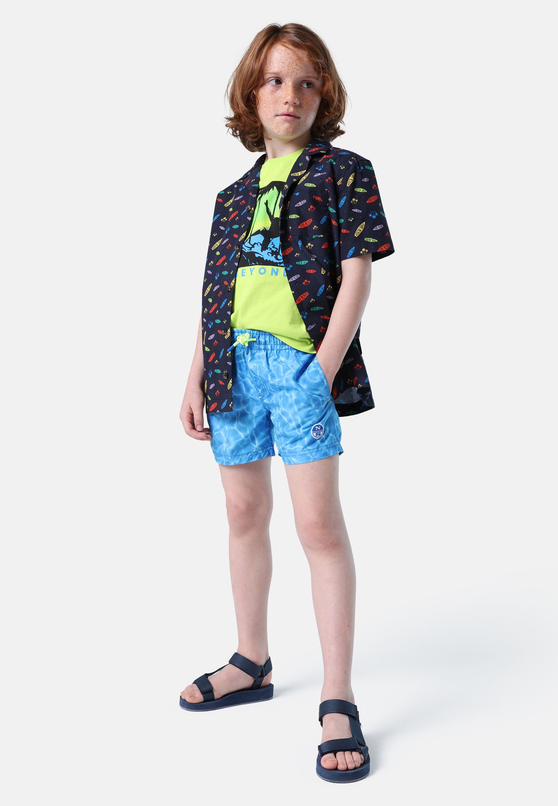 BLUE Grafik-Print Badeshorts Badeshorts Design mit sportivem Sails mit BRIGHT North