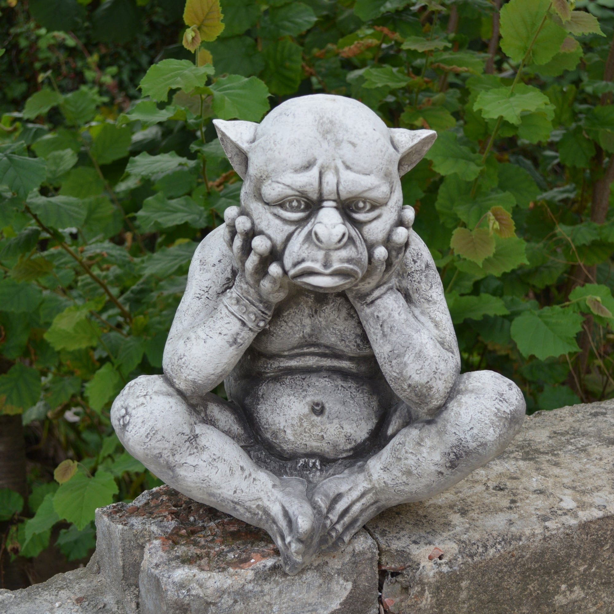 Gartenfigur Gargoyle der Torwächter, H. 39 cm, 22 kg