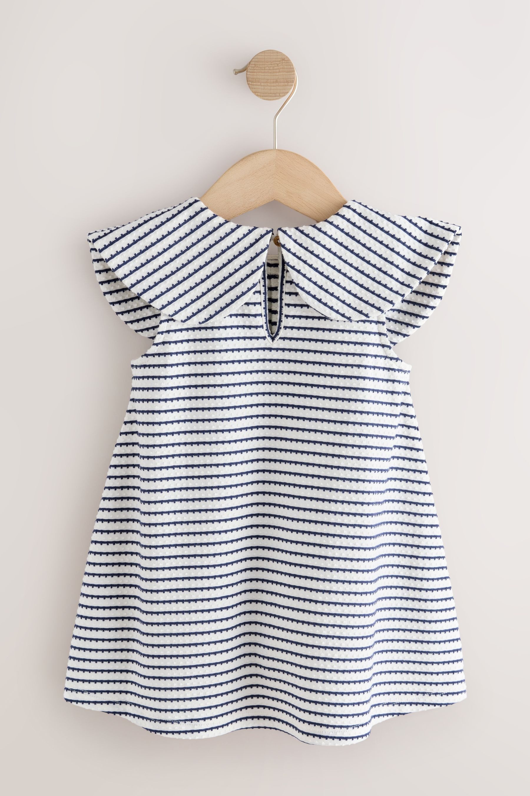 Next Jerseykleid Kleid mit Schleife am Kragen (1-tlg)