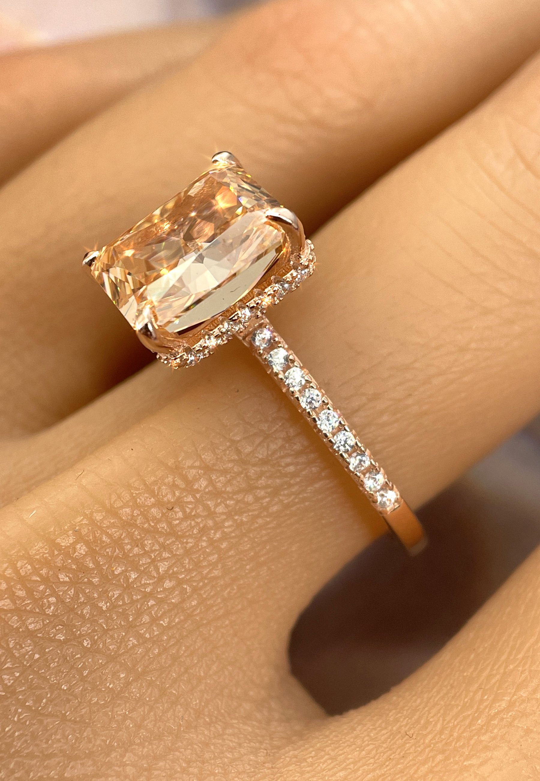 BRELLATO Silberring Damen Cocktailring Cubic Zirconia 925 Echt Sterling Silber (18K Rhodium Vergoldet o Rosegold, Vintage Verlobungsring Antragsring Damenring, Crushed Ice Kristall Ring, mit einem Großen Funkelnden Zirkonia), Bling Schmuck Statement-Ring, Steine: Diamant-Weiss oder Topas