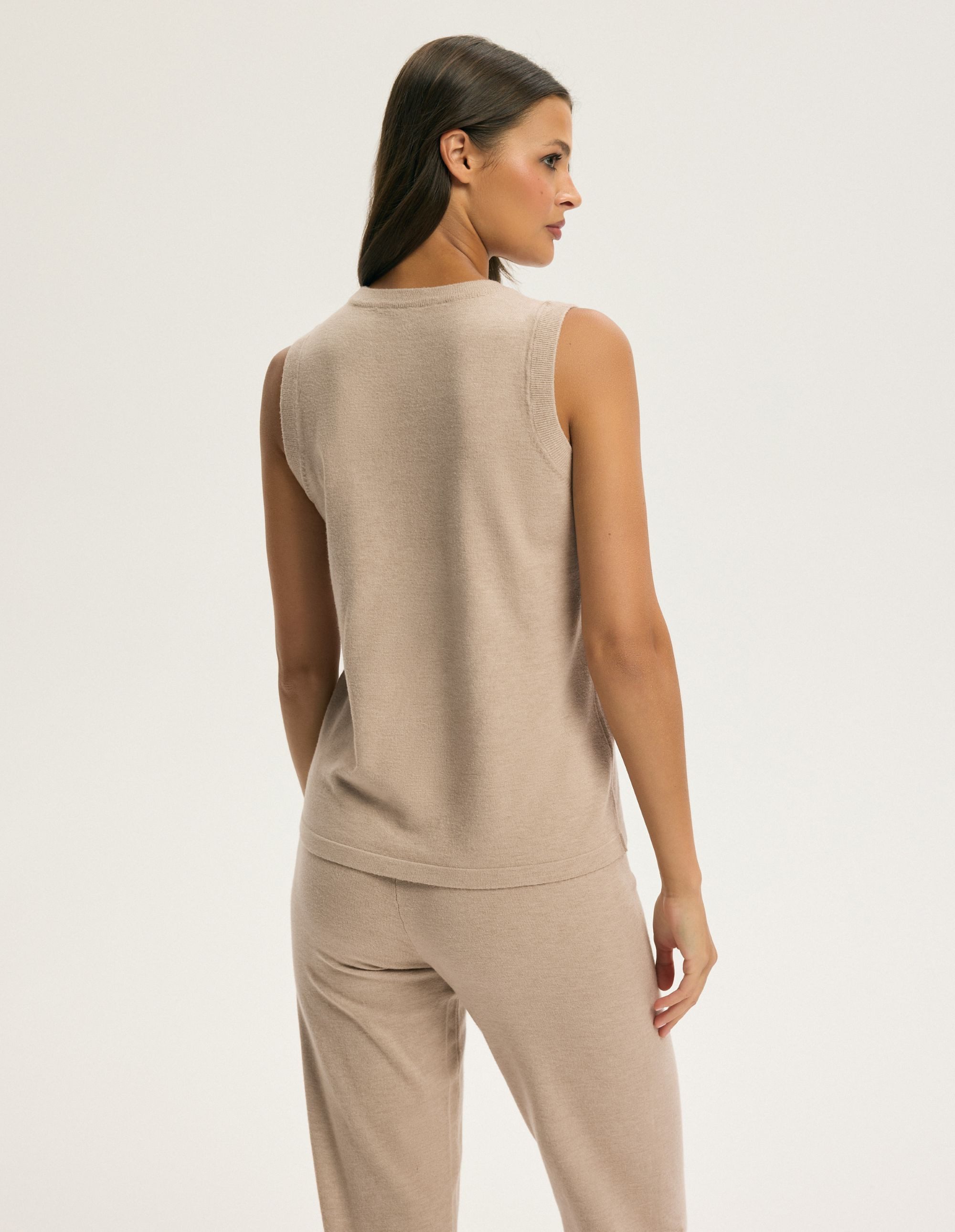 ESOTIQ Tanktop Ärmelloses Viskose-Top in feiner Strickoptik, Calmo