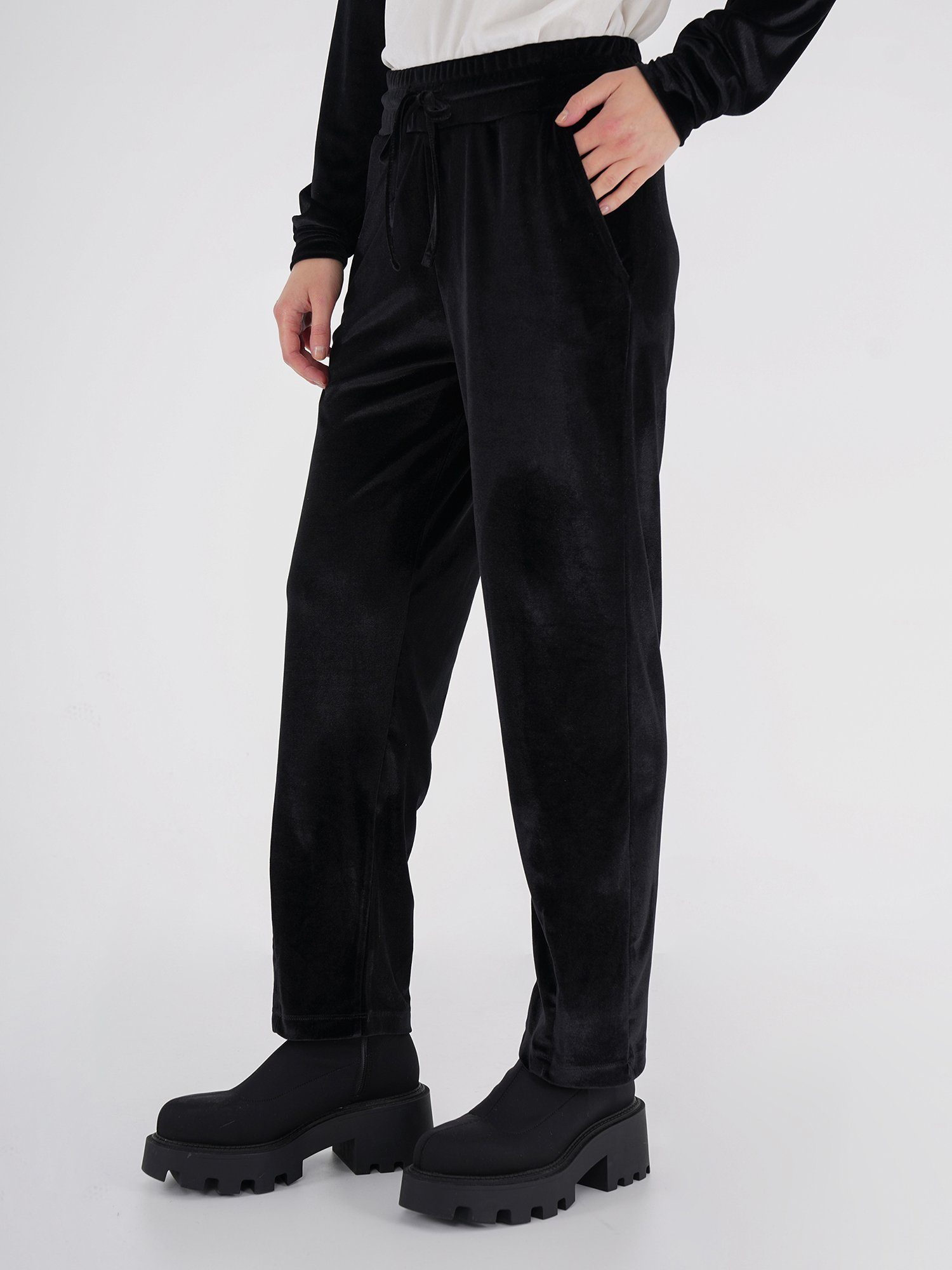 Samthose Freshlions Velvet Freshlions schwarz Pant