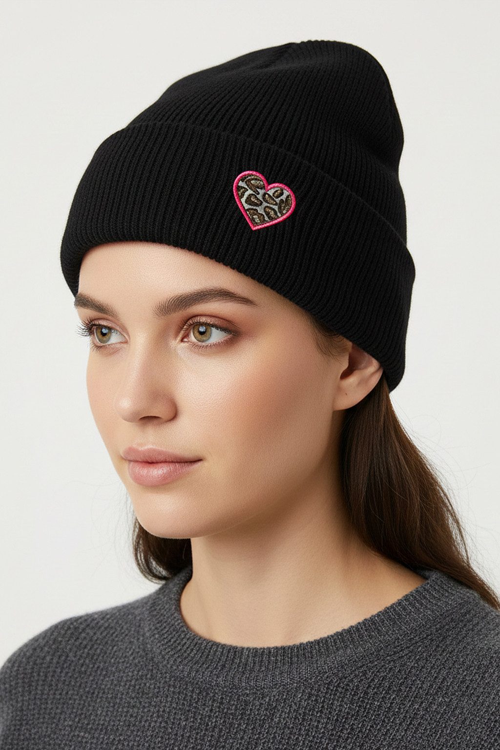 Faera Strickmütze Gerippte warme Mütze mit Herz Patch (1-St., modisch) 6202 günstig online kaufen