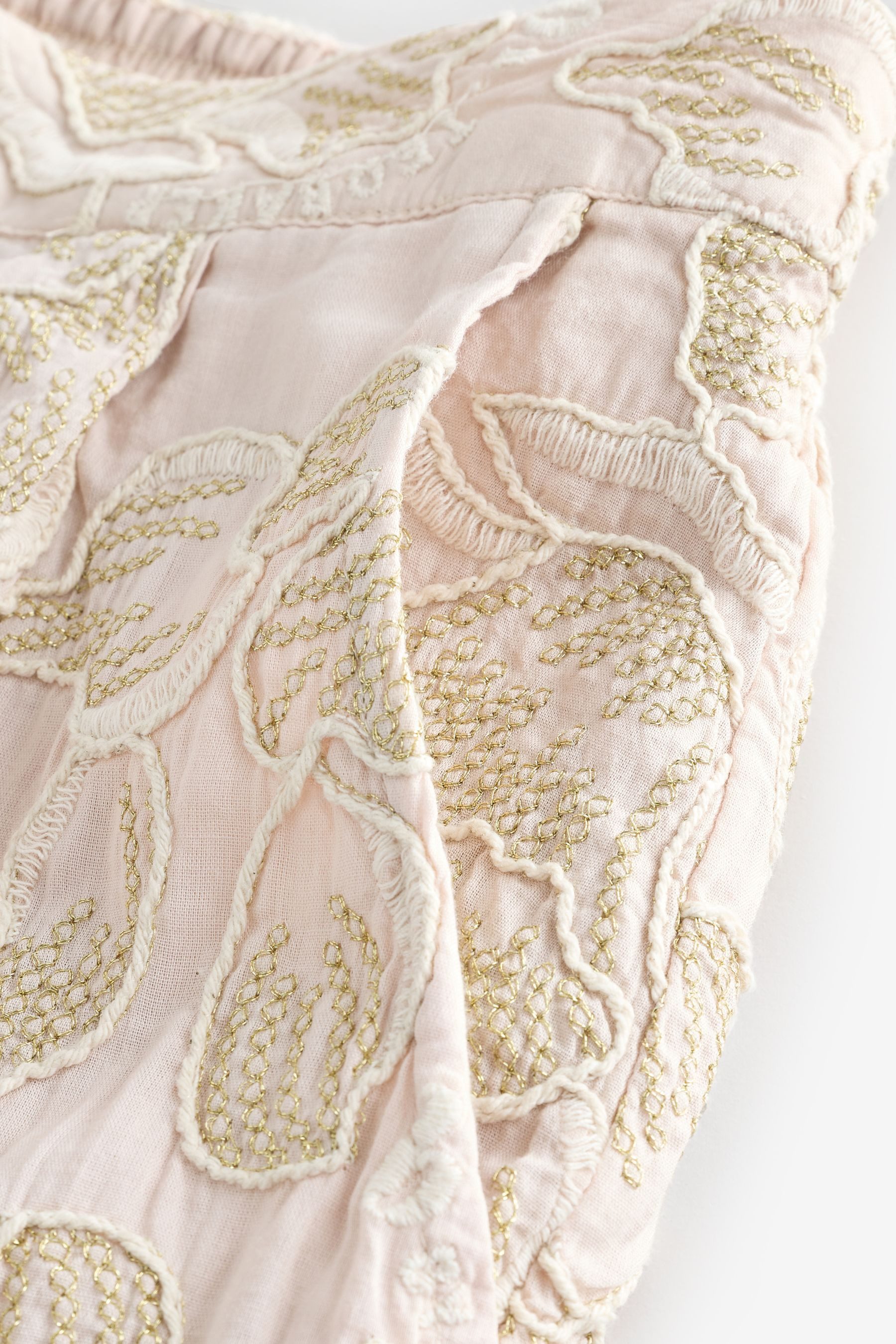 B by Ted Baker Strandshorts B by Ted Baker Bestickte Strandshorts (1-tlg)
