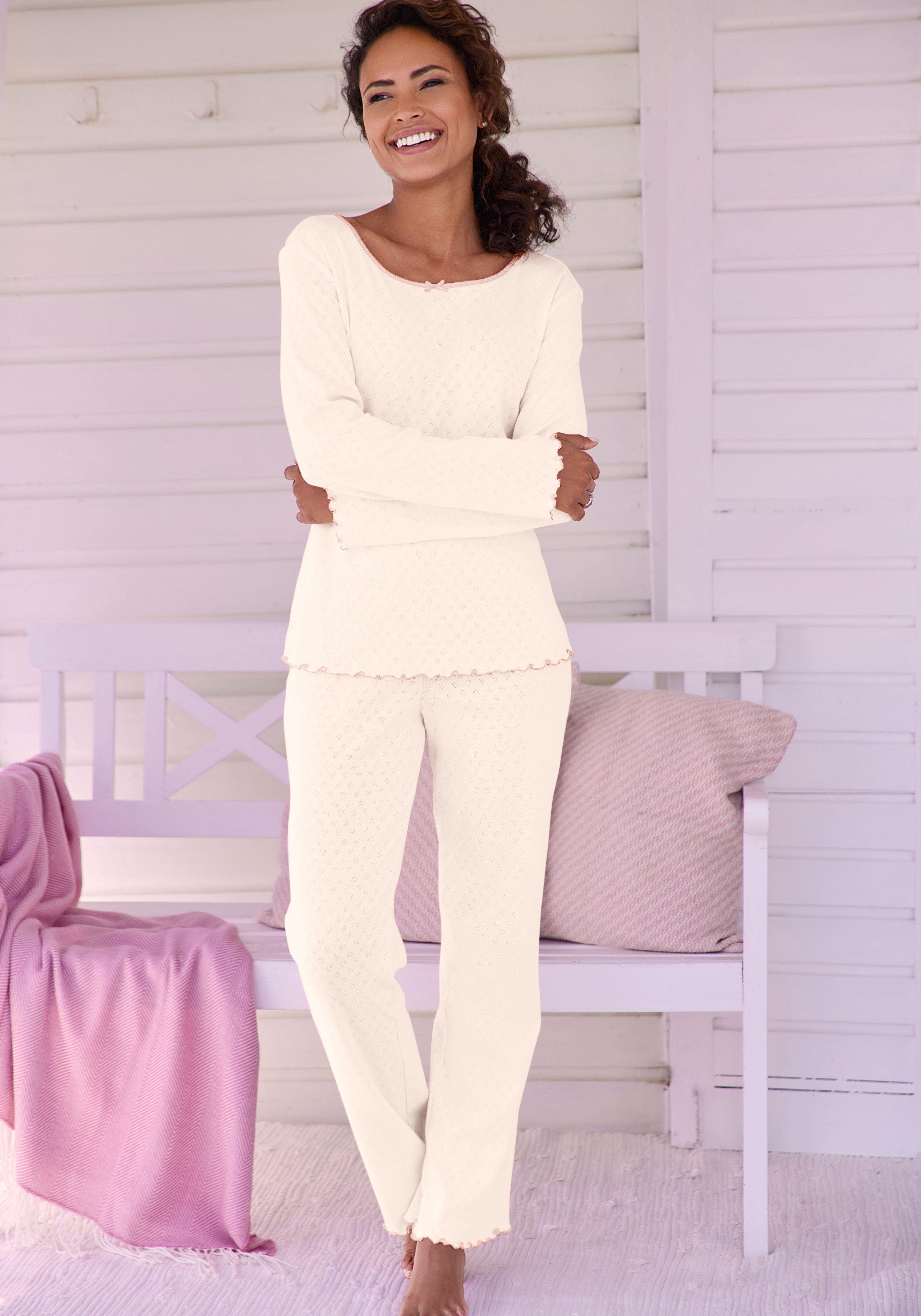 Vivance Dreams Pyjama (Set, 2 tlg) mit romantischem Ajour Muster
