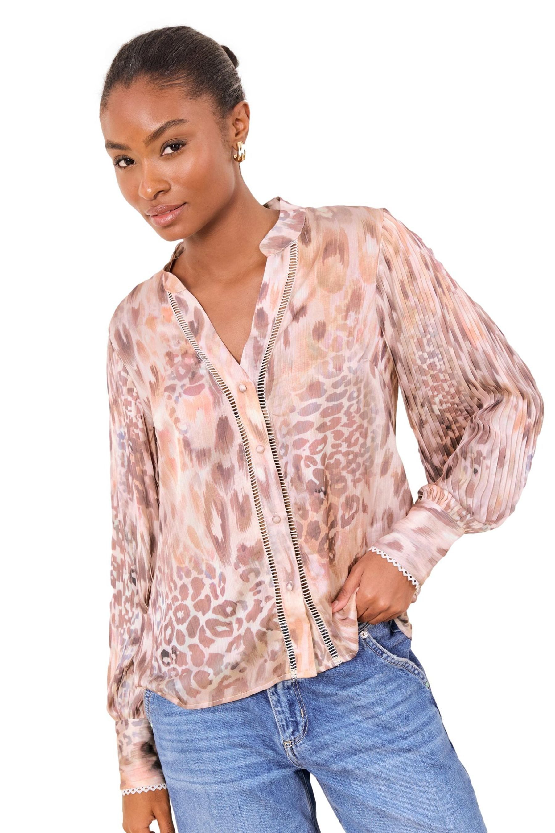 LIPSY Hemdbluse Lipsy plissiertes Regular Fit Button-down-Hemd (1-tlg)