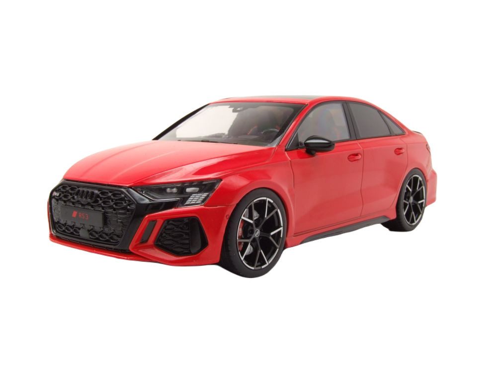 MCG Modellauto Audi RS3 Limousine 2022 rot, Maßstab 1:18
