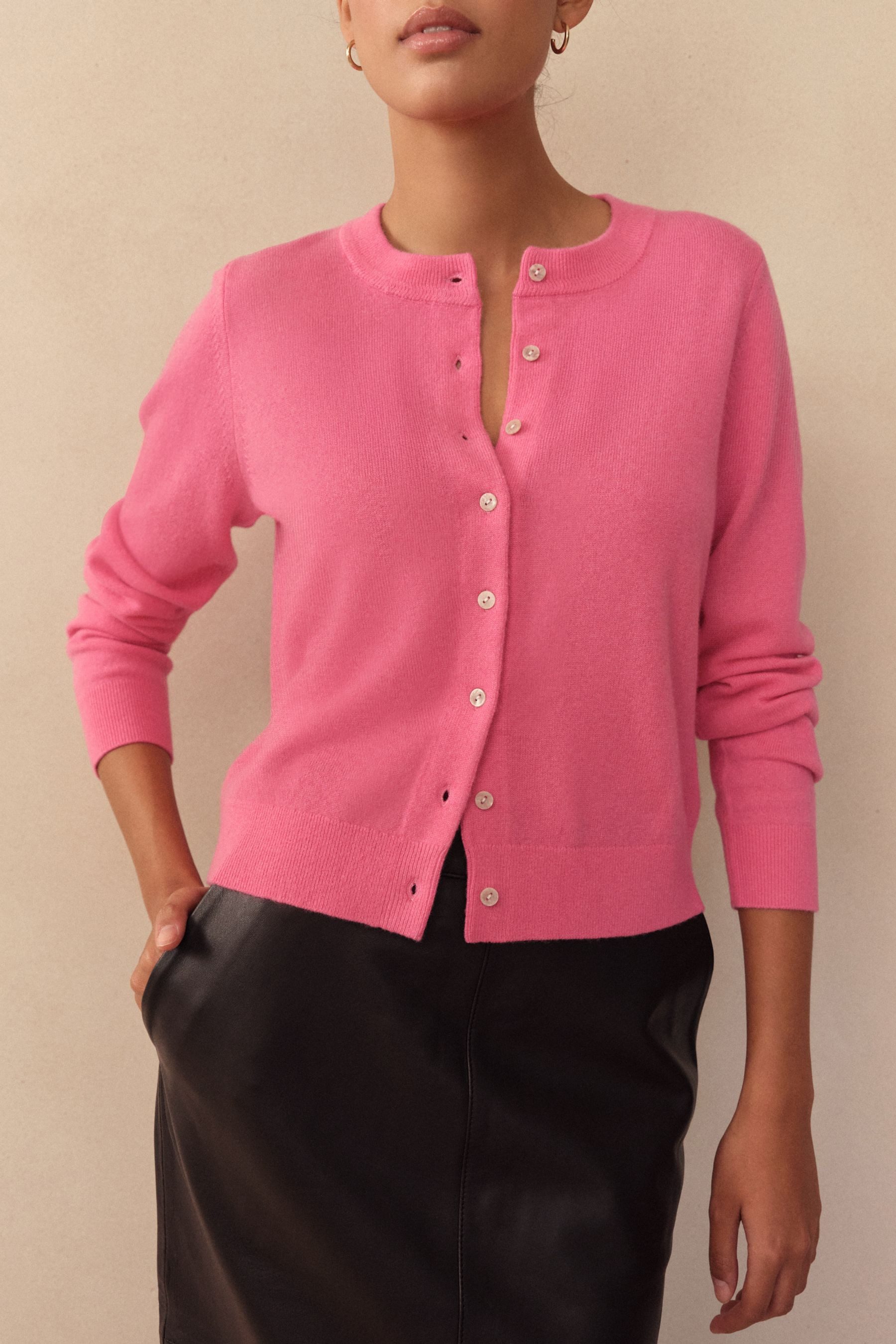 Next Strickjacke Langärmelige Strickjacke aus 100 % Kaschmir (1-tlg)