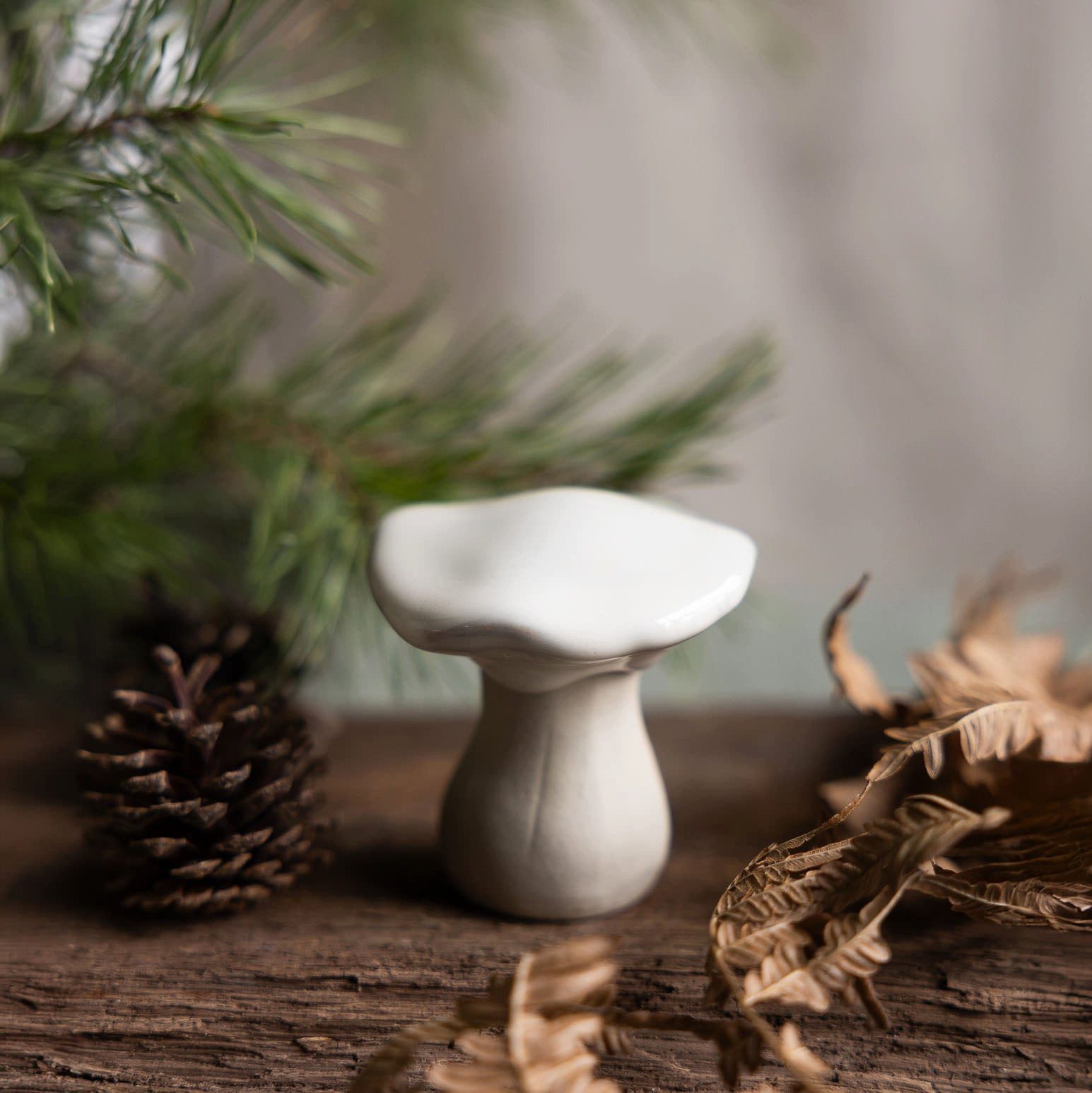 Storefactory Dekoobjekt Pilz Skogsryd Herbstdeko in grau weiß