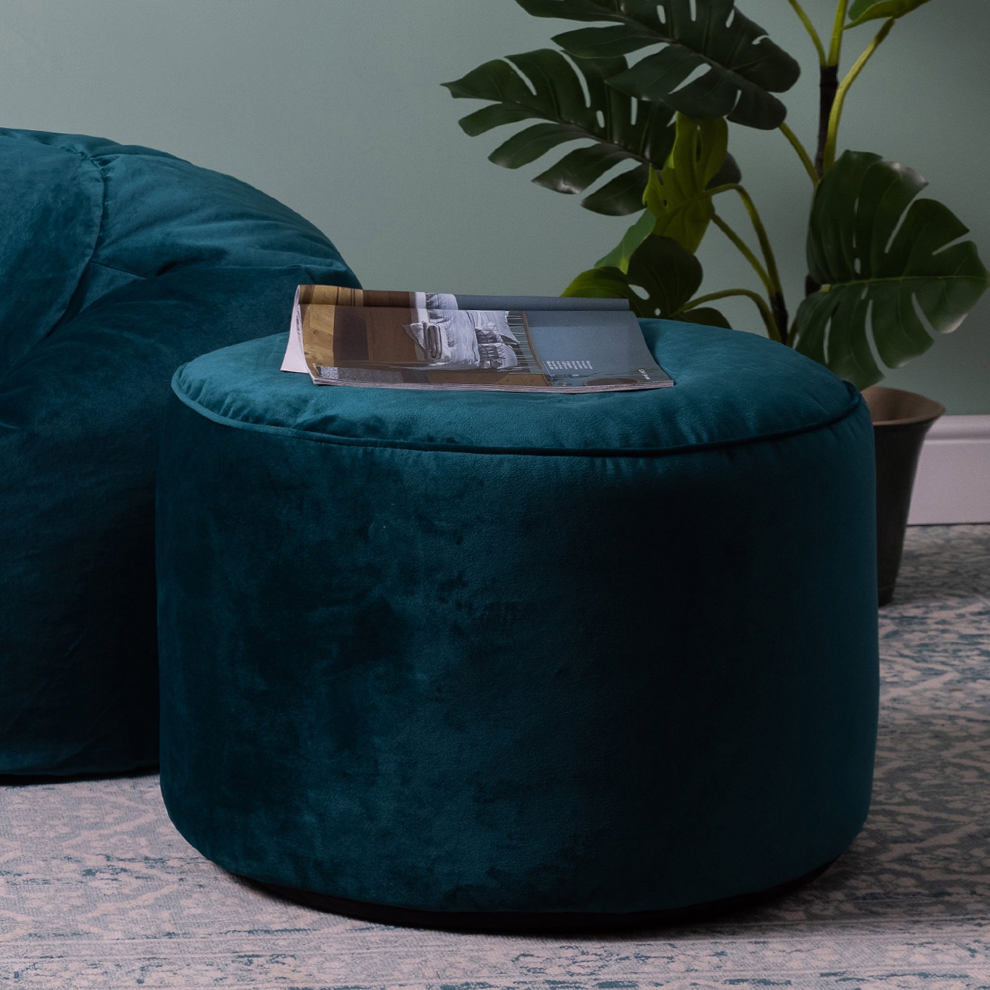 icon Pouf Sitzpouf XL aus Plüschsamt günstig online kaufen
