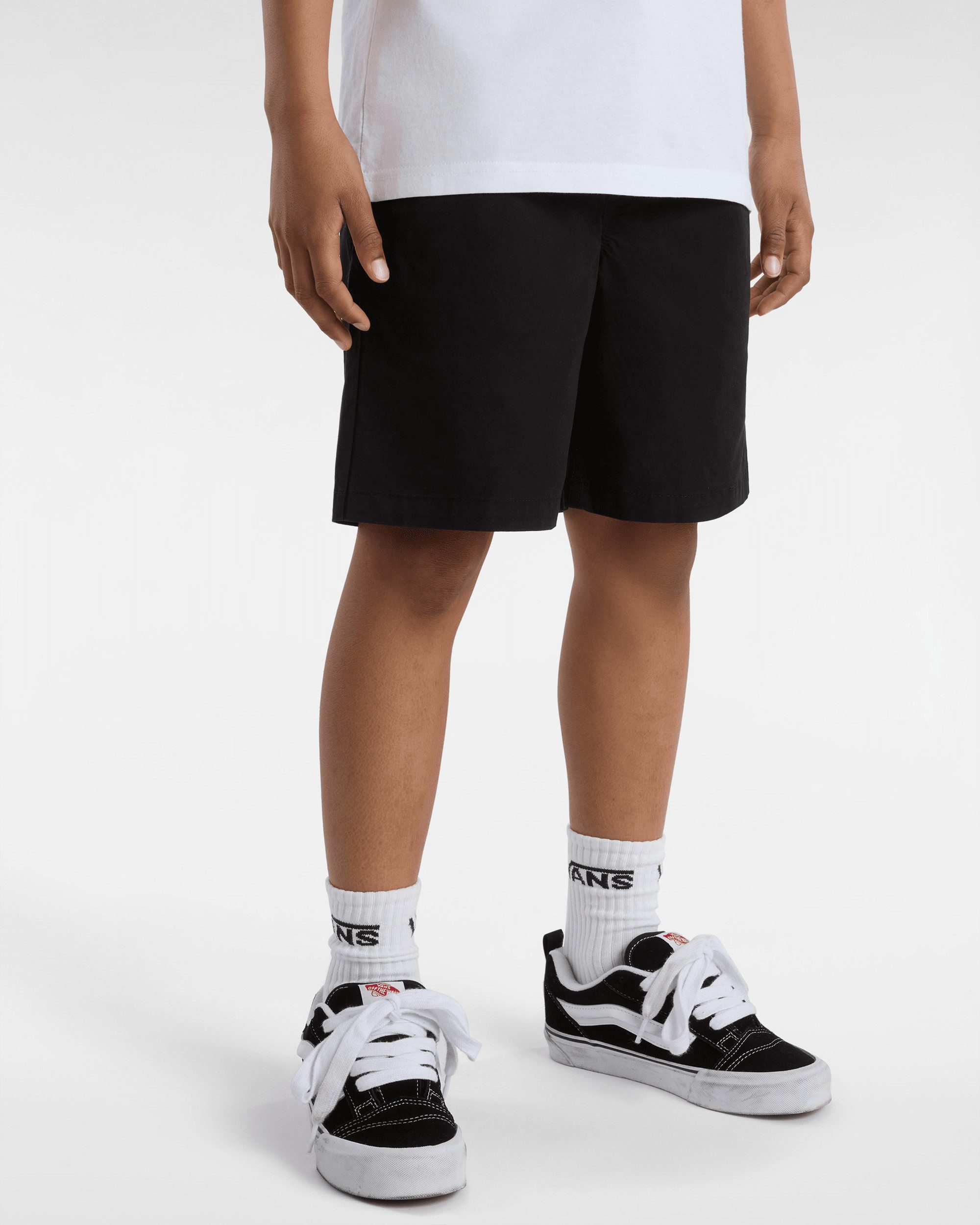 Vans Shorts RANGE ELASTIC WAIST SHORT II für Kids mit elastischem Bund, aus Baumwolle und Nylon