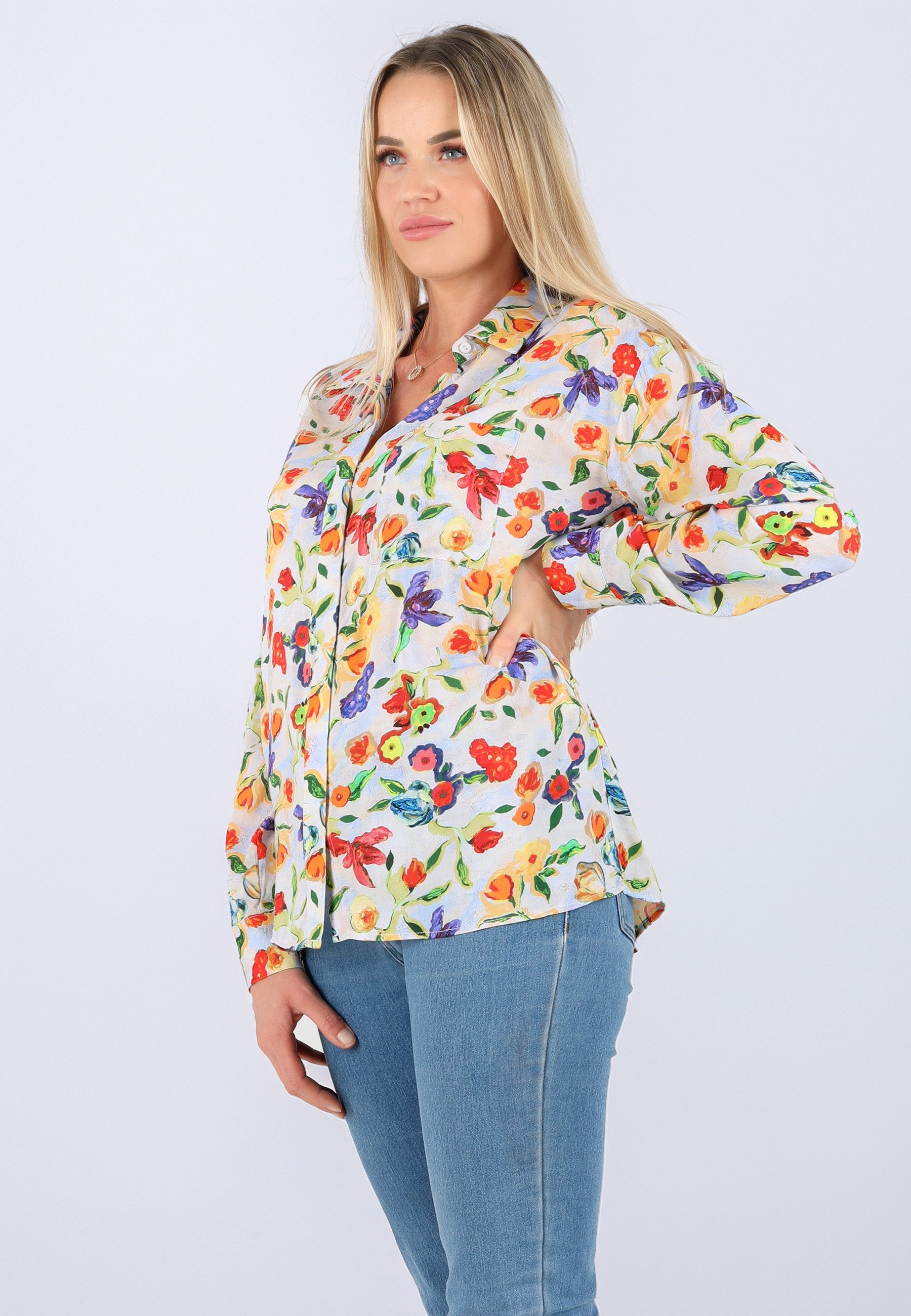Langarmbluse mit farbenfrohem Blumenprint – aus 100 % Viskose
