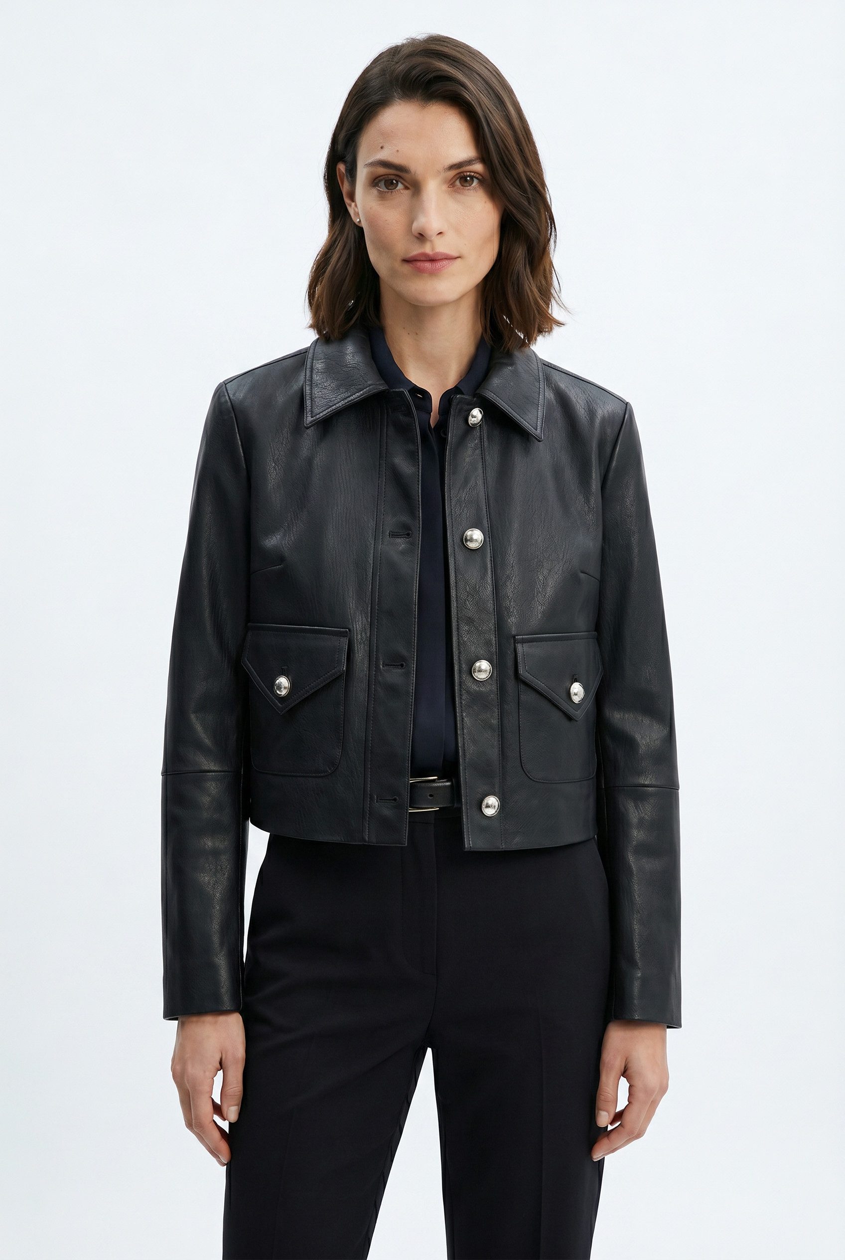 BOSS ORANGE Lederjacke Sakara Premium Damenmode mit Spitzkragen und Pattentaschen, Regular Fit