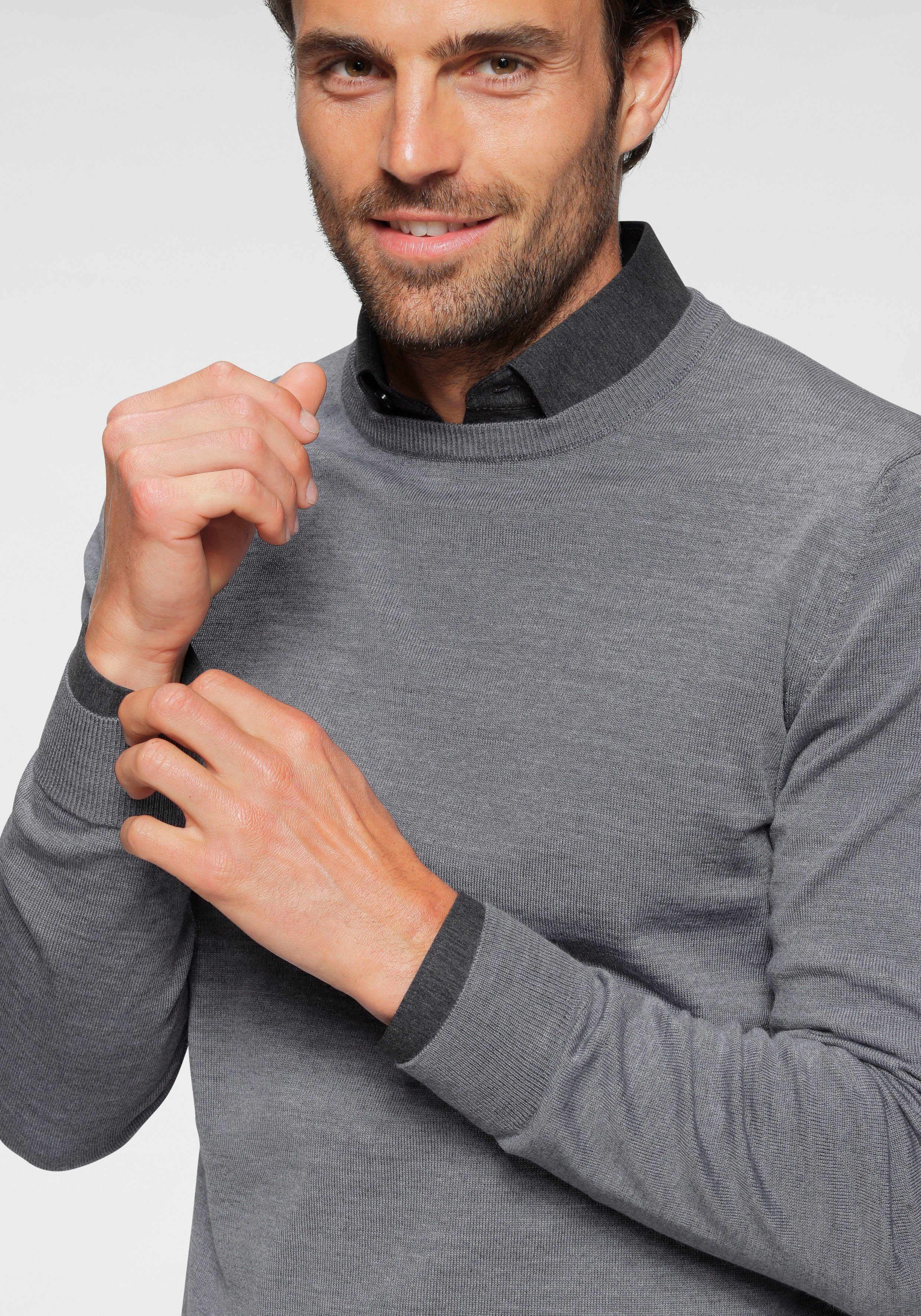OLYMP Rundhalspullover OLYMP Strick Casual moderner Strickpullover