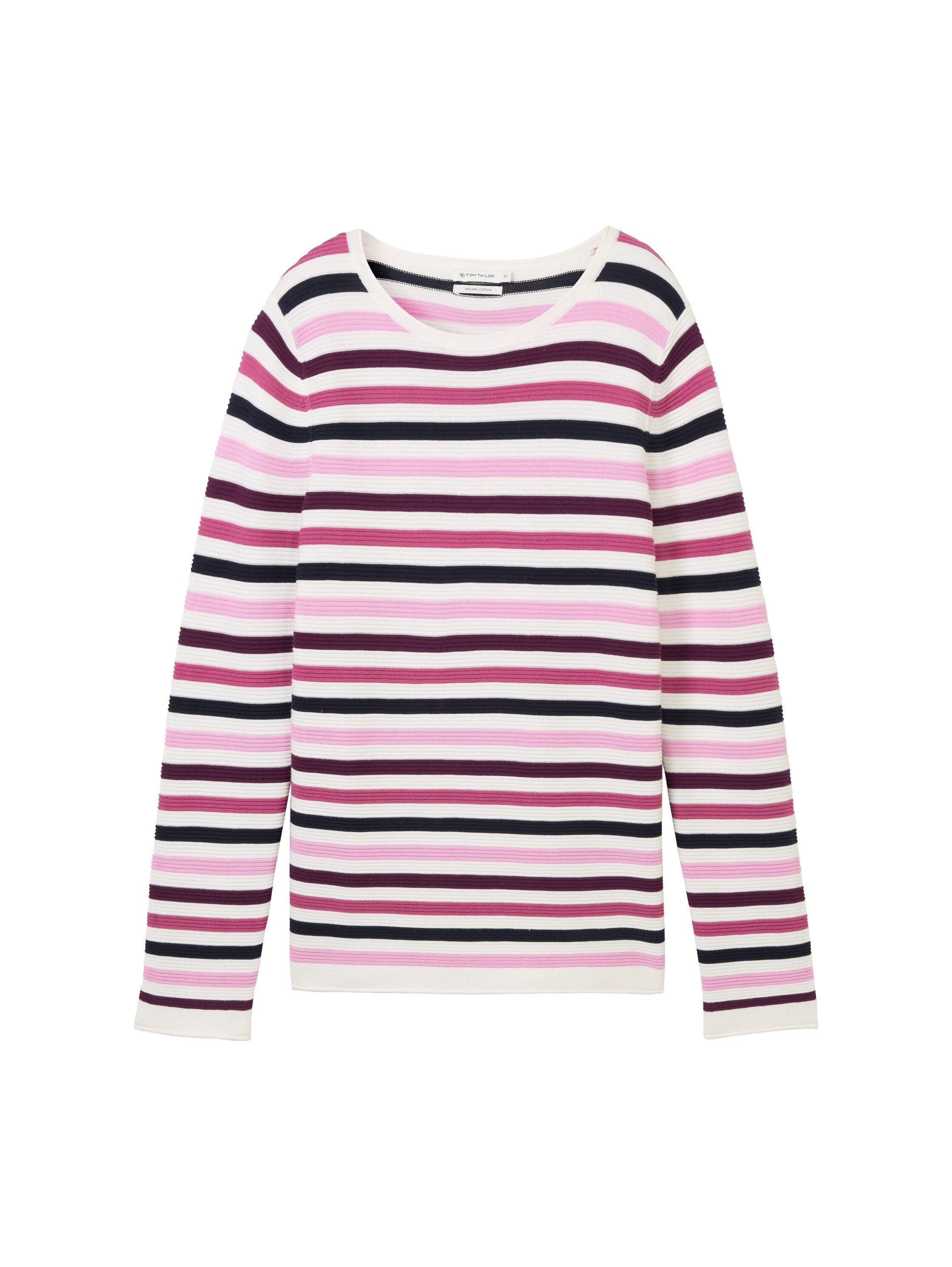 berry knit stripe design