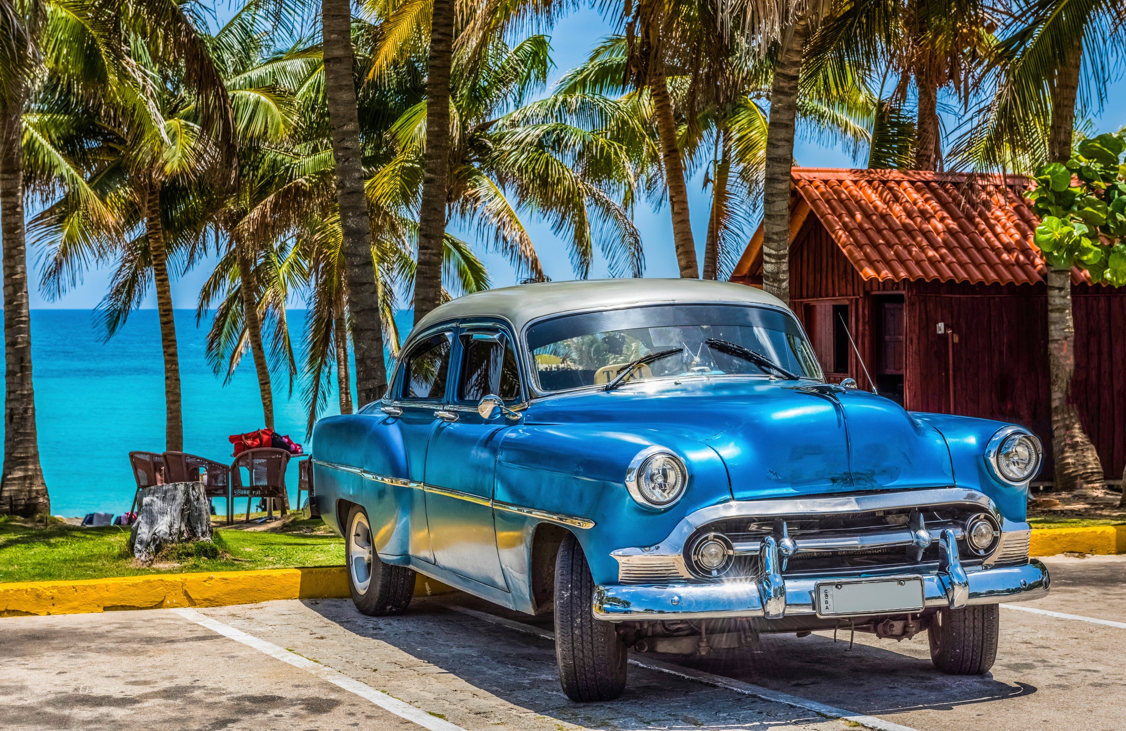 Papermoon Fototapete OLDTIMER-HAVANNA KUBA VINTAGE AUTO PALMEN STRAND MEER | Fototapeten