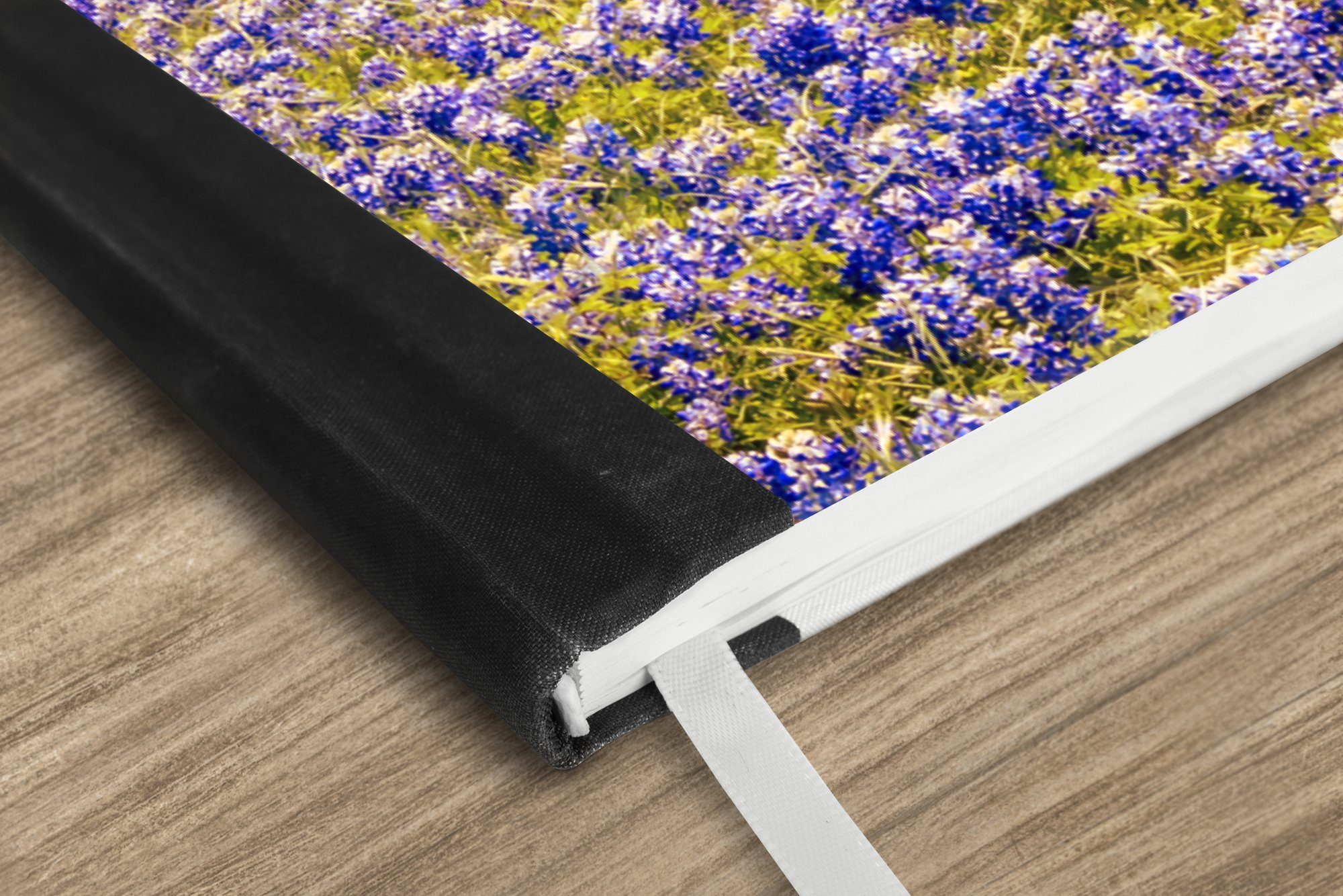 Thumbnail - MuchoWow Notizbuch Pferd - Blumen - Bauernhoftier - Lila, Notebook, Notizblock a5, Tagebuch, Journal Liniert