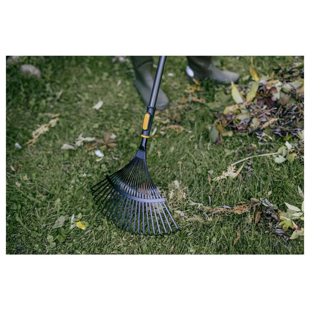 Fiskars Fächerbesen Fächerbesen 1080675 420 mm QuikFit™