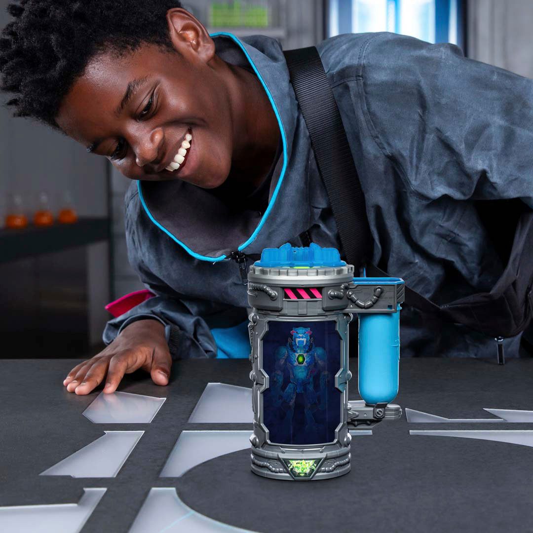 Moose Spielfigur MrBeast Lab Mutato: Stealth Panther