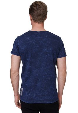 Rusty Neal T-Shirt mit toller Musterung und Brusttasche