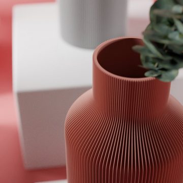 Dennismaass. Dekovase FLASCHE, 3D Druck, wundervolle Rillen-Optik, H 27cm, dekorative Vase aus dem 3D Drucker