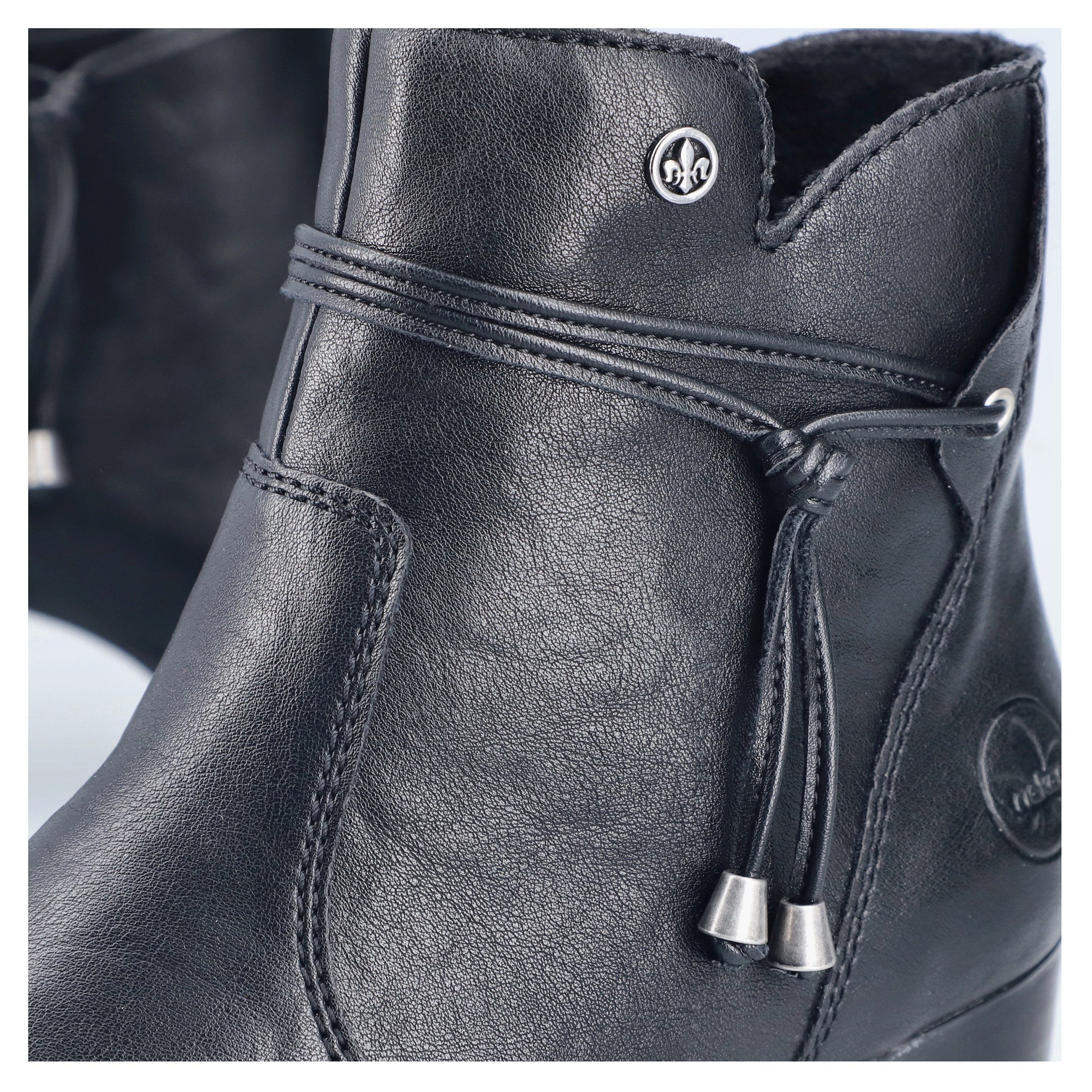 Rieker Stiefelette Businessstiefelette, Blockabsatz, Boots in schmler Form günstig online kaufen