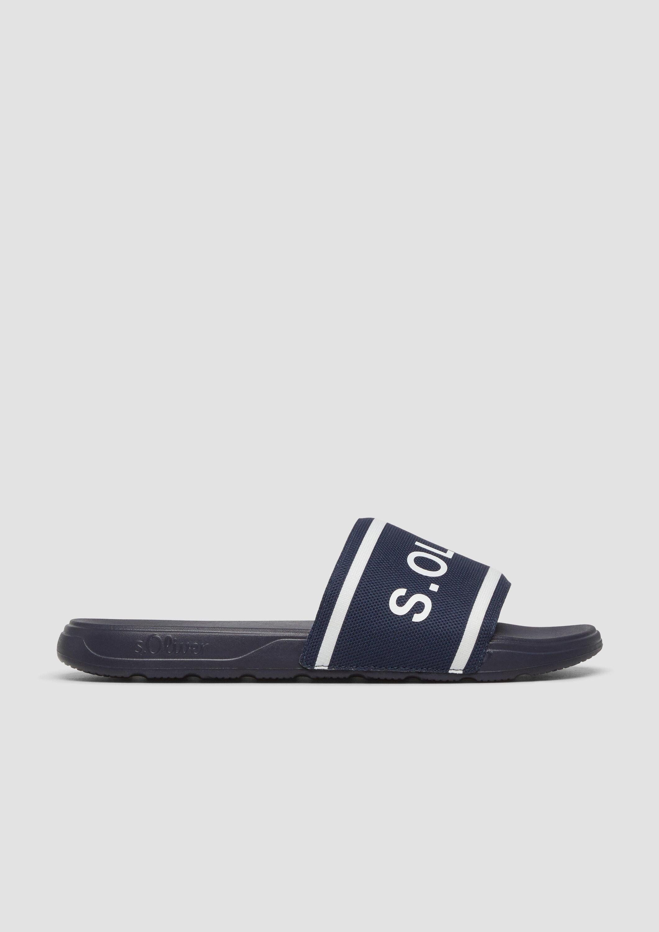 s.Oliver Pantoletten Slipper Pantoletten mit Logo und Kontrast-Details