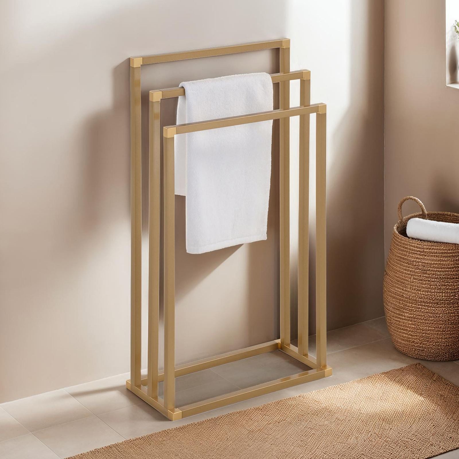 IDIMEX Handtuchständer KUNO, Handtuchhalter ohne Bohren, freistehend mit 3 günstig online kaufen