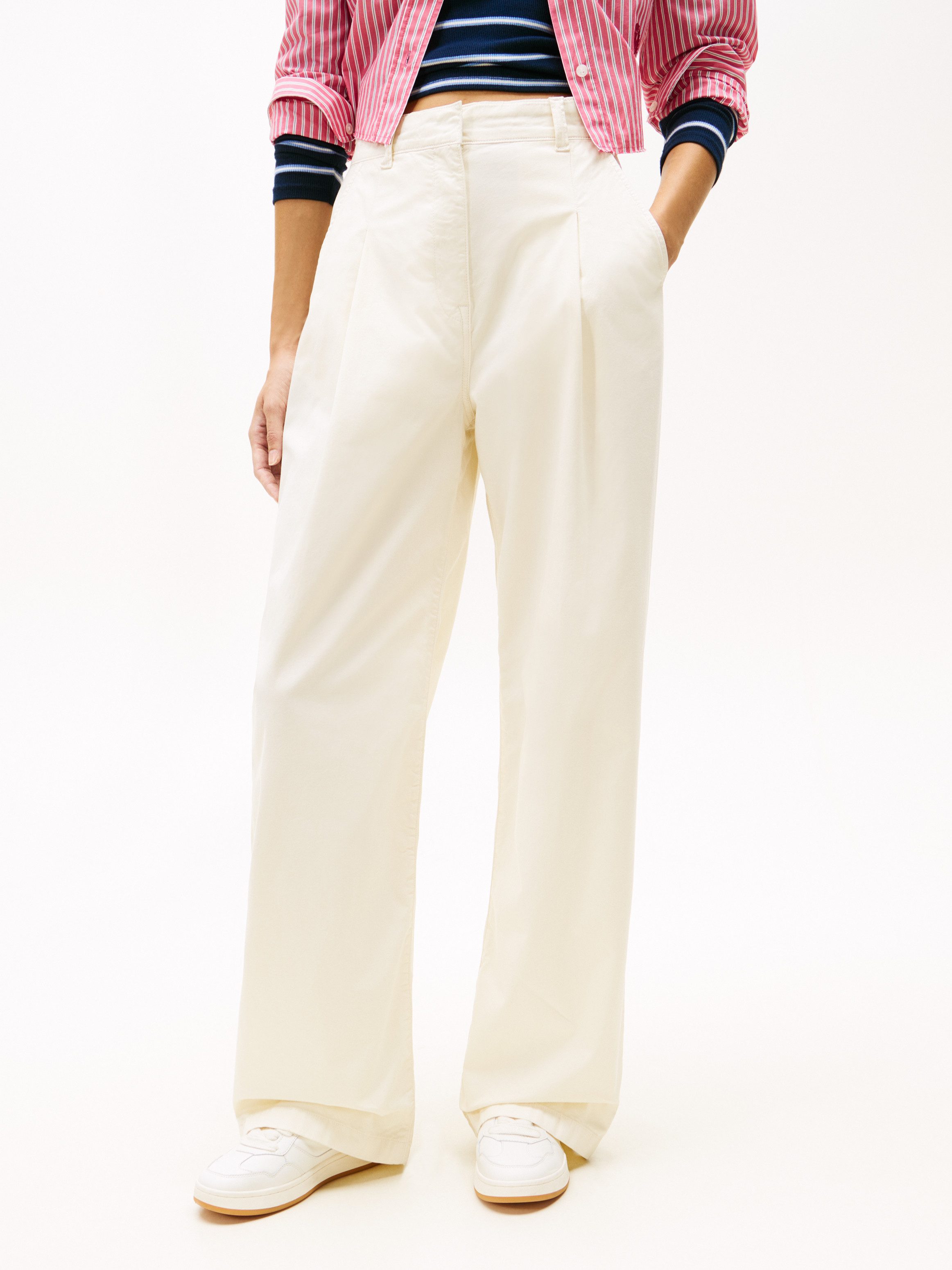 Tommy Jeans Chinohose TJW WIDE LEG CHINO Baumwollmischung, lässig geschnitten