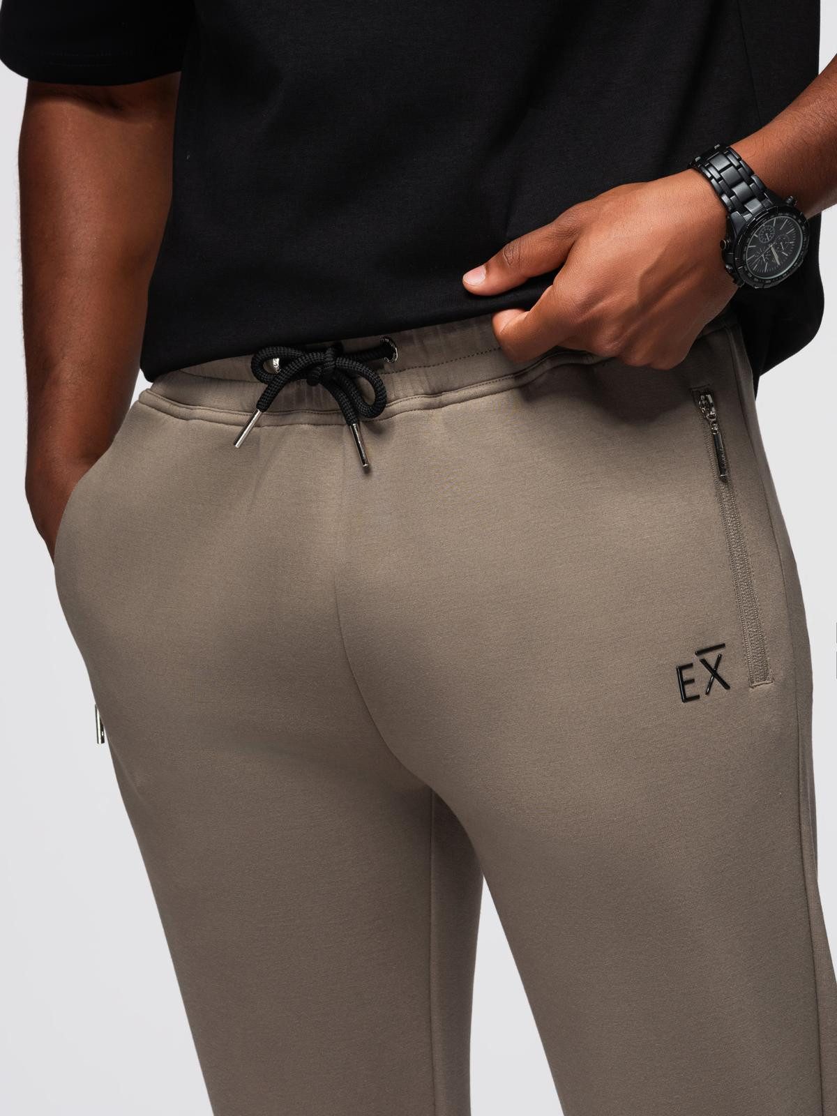 OMBRE Sweathose Jogginghose mit Bündchen und gummiertem Print günstig online kaufen