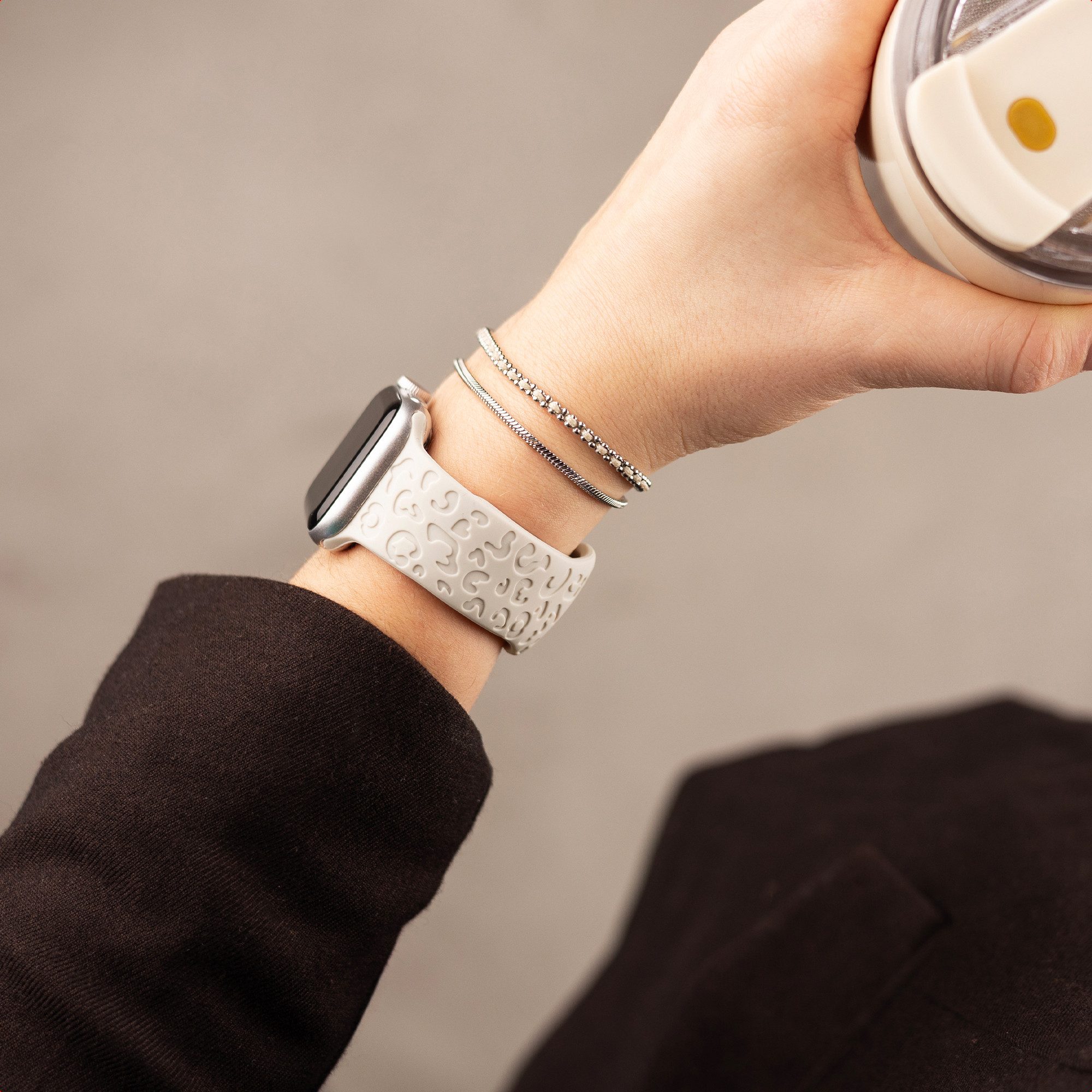 imoshion Smartwatch-Armband imoshion Silikonarmband Leopardenmuster für Apple Watch, 38/40/41/42 – Bild 4 von 5