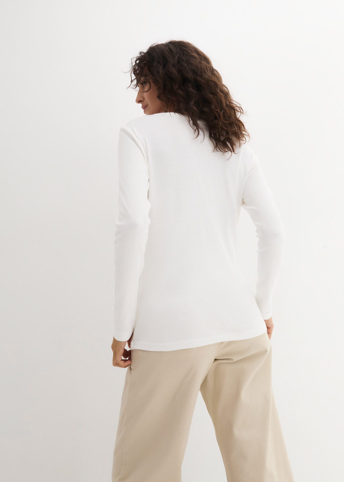 bonprix Langarmshirt leicht taillierte Passform, Rundhalsausschnitt, aus reiner Baumwolle