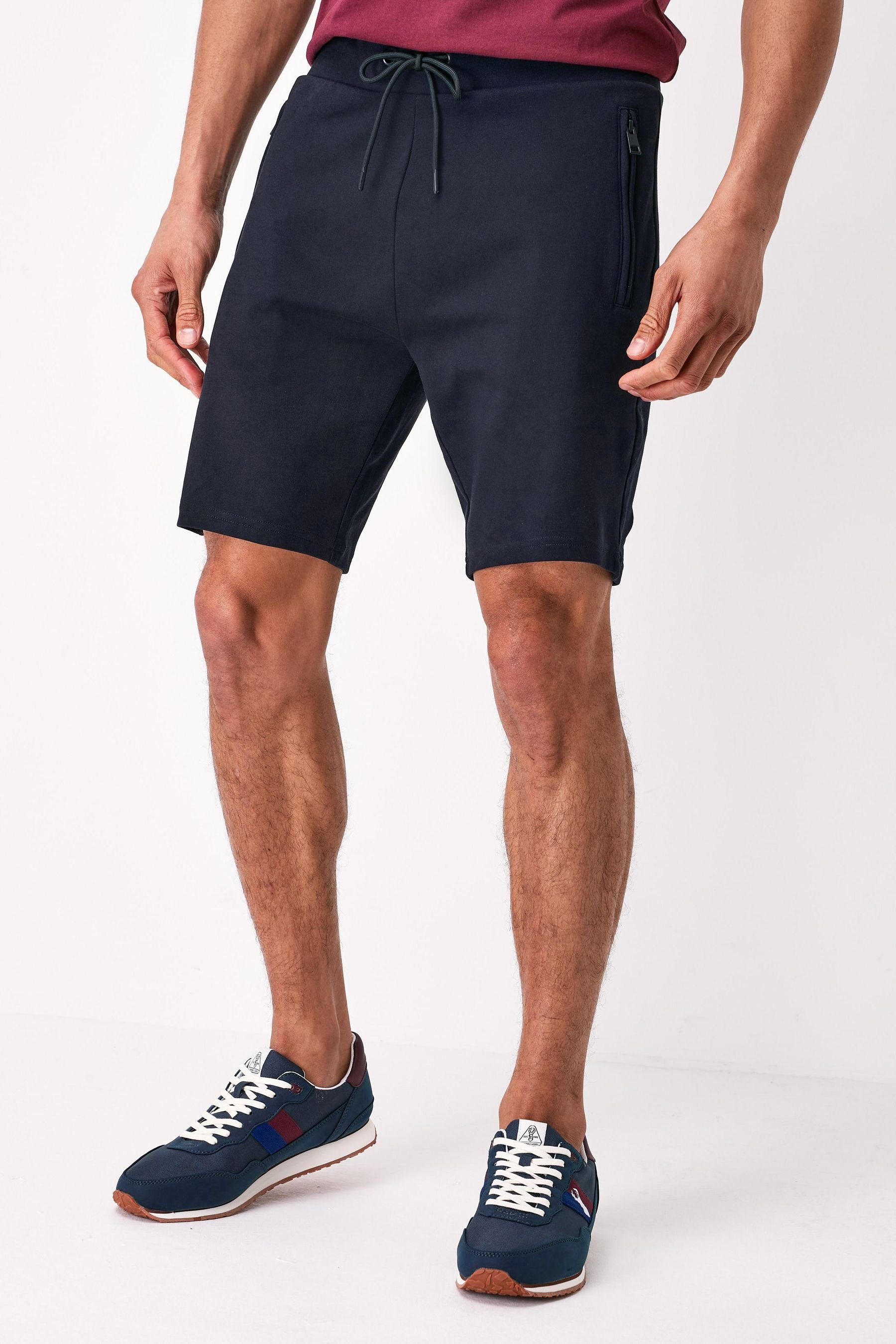 Next Sweatshorts Jersey-Shorts (1-tlg) mit Reißverschlusstaschen-Slim Navy Fit Blue